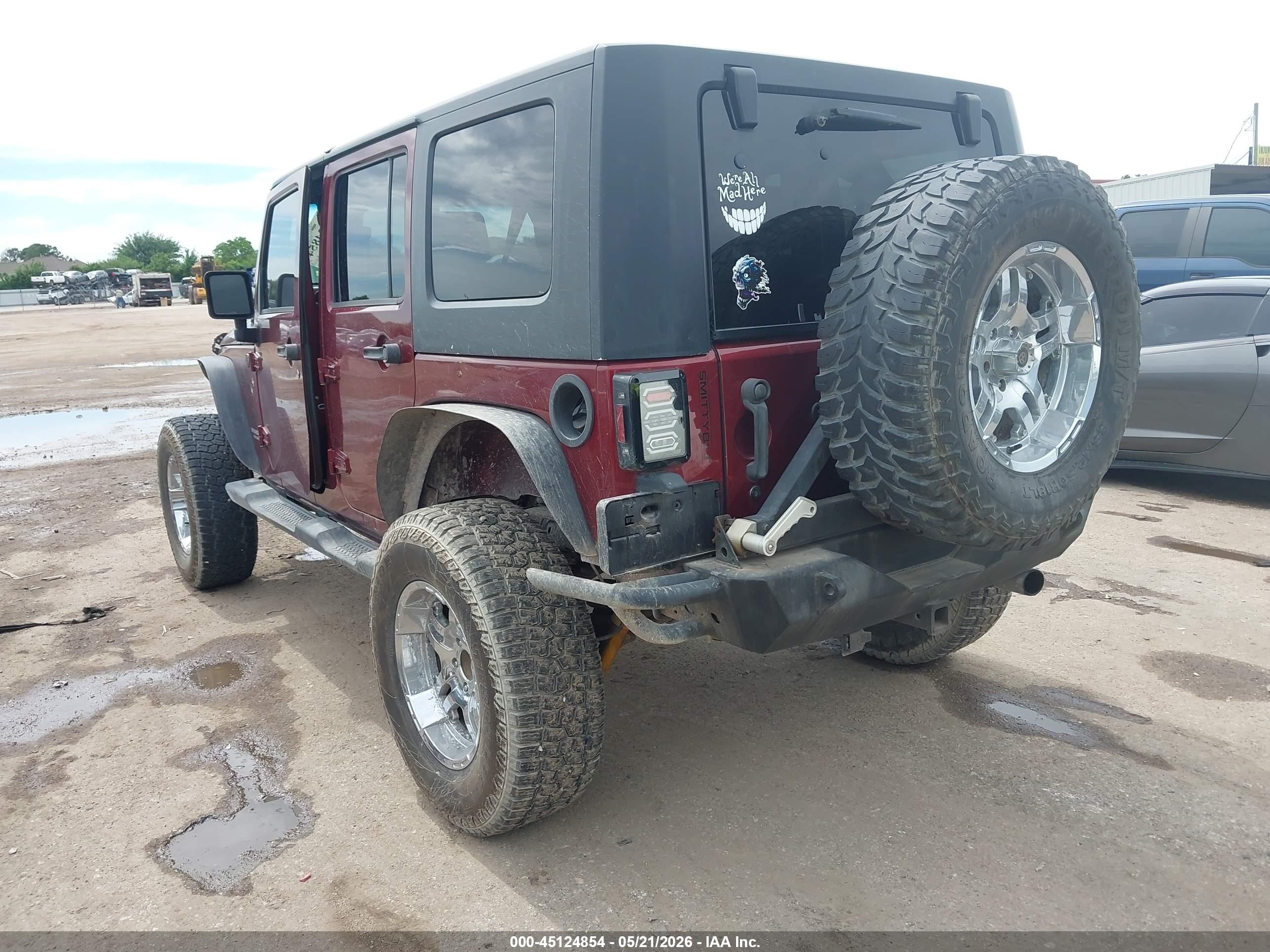 2009 Jeep Wrangler Unlimited X Burgundy vin: 1J4GA391X9L705225