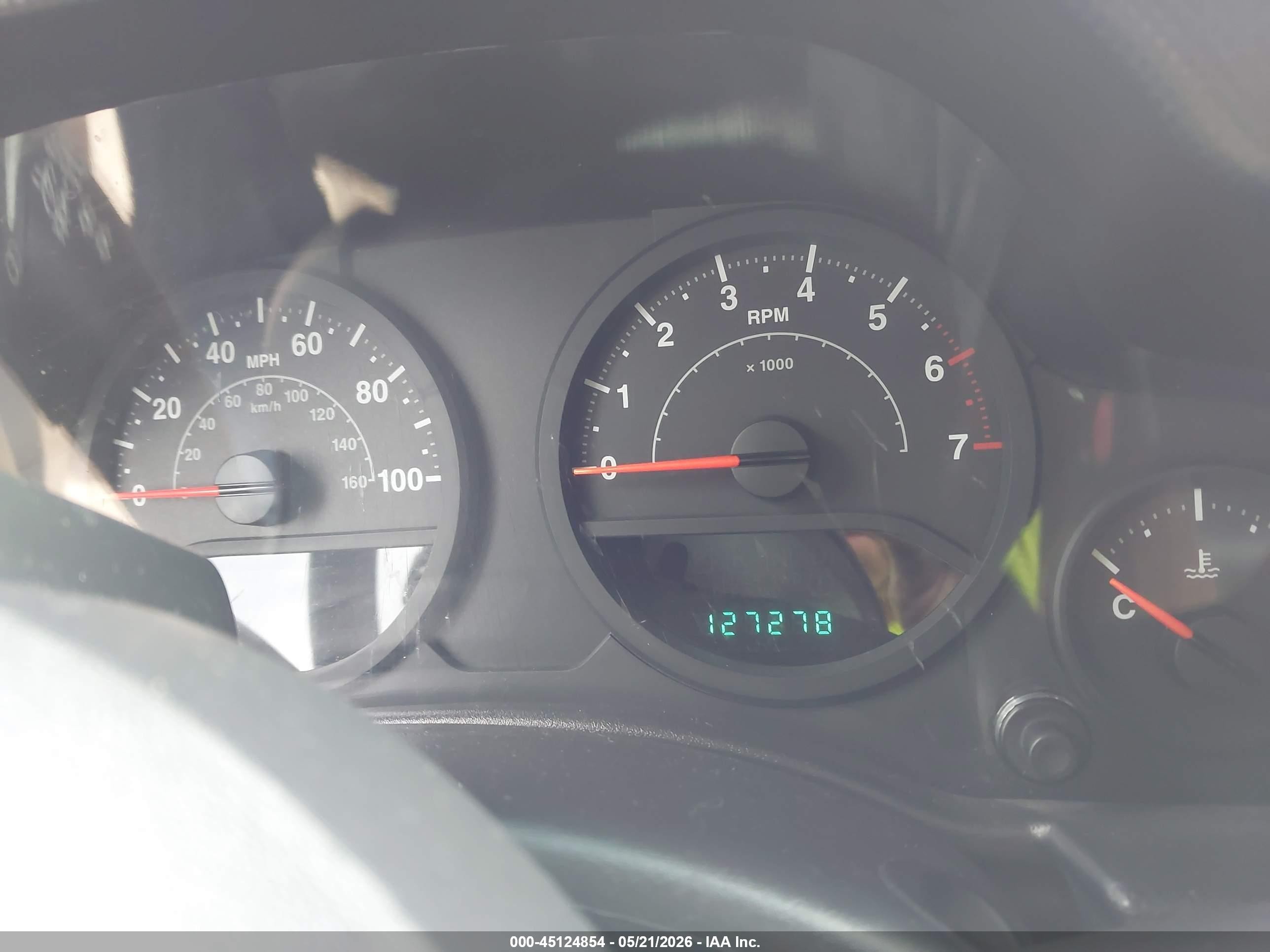 2009 Jeep Wrangler Unlimited X Burgundy vin: 1J4GA391X9L705225