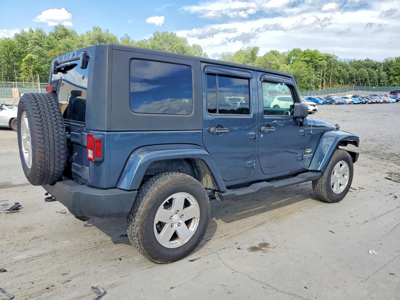 2008 Jeep Wrangler Unlimited Sahara Charcoal vin: 1J4GA59108L604558