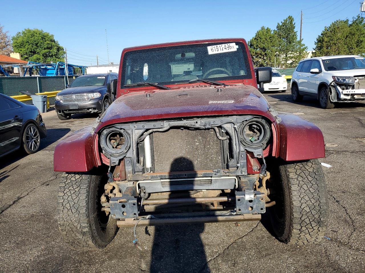 2007 Jeep Wrangler Sahara Burgundy vin: 1J4GA59127L146309