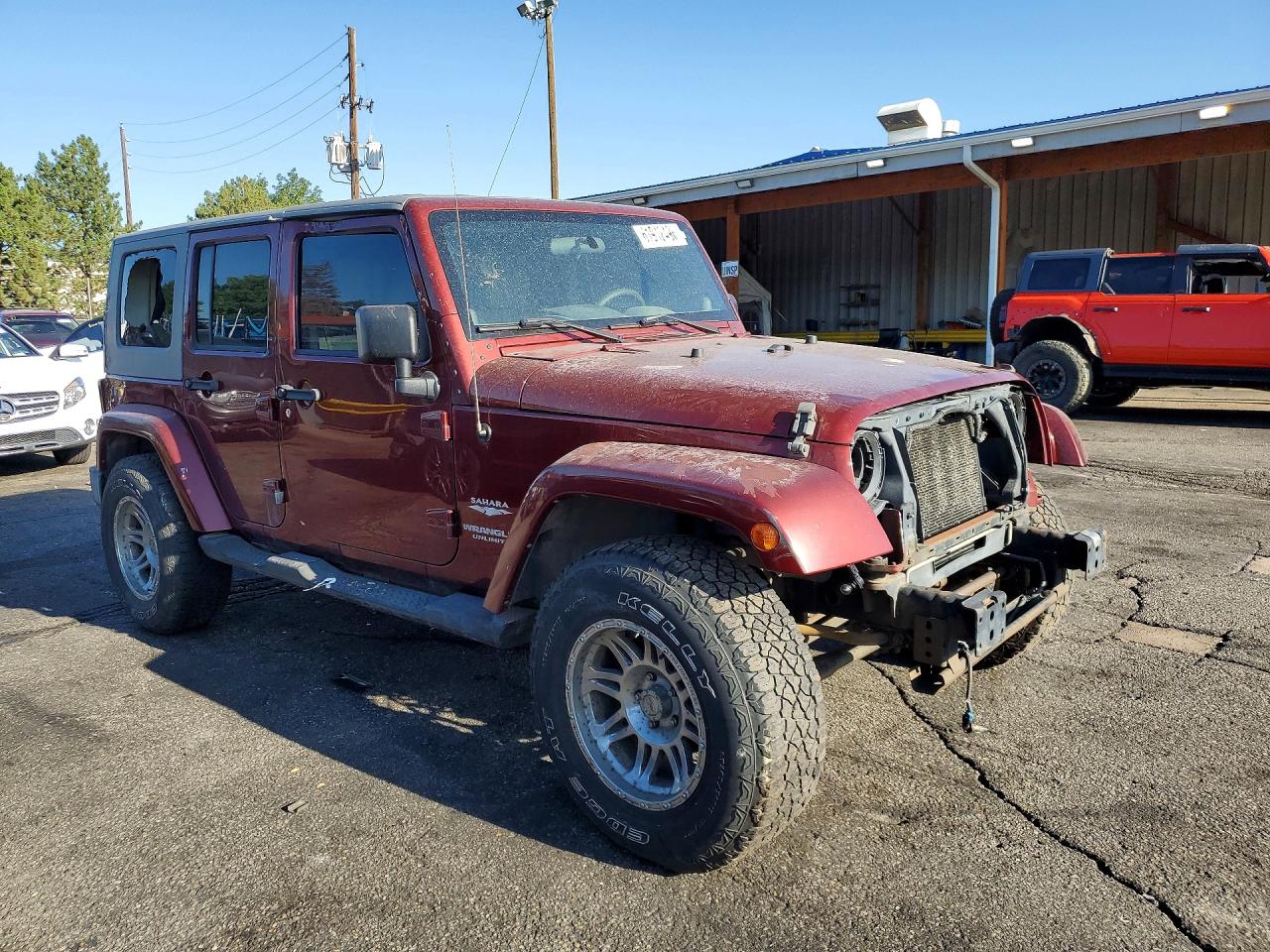 2007 Jeep Wrangler Sahara Burgundy vin: 1J4GA59127L146309