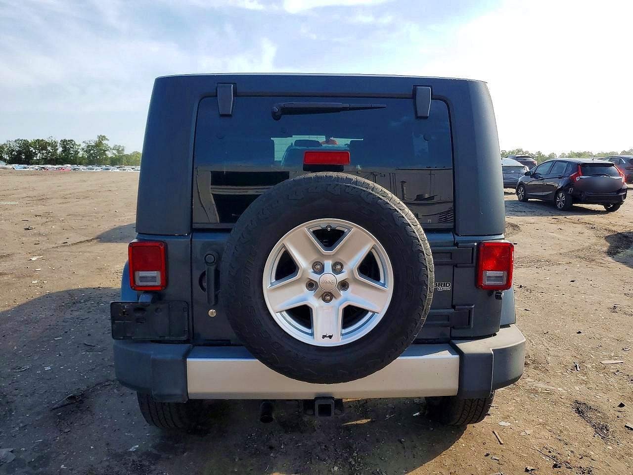 2008 Jeep Wrangler Unlimited Sahara Blue vin: 1J4GA59128L532620