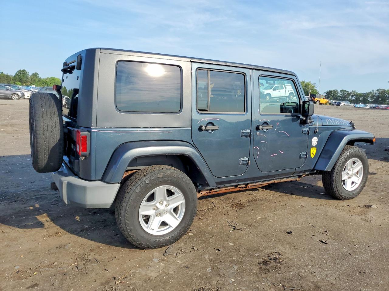 2008 Jeep Wrangler Unlimited Sahara Blue vin: 1J4GA59128L532620