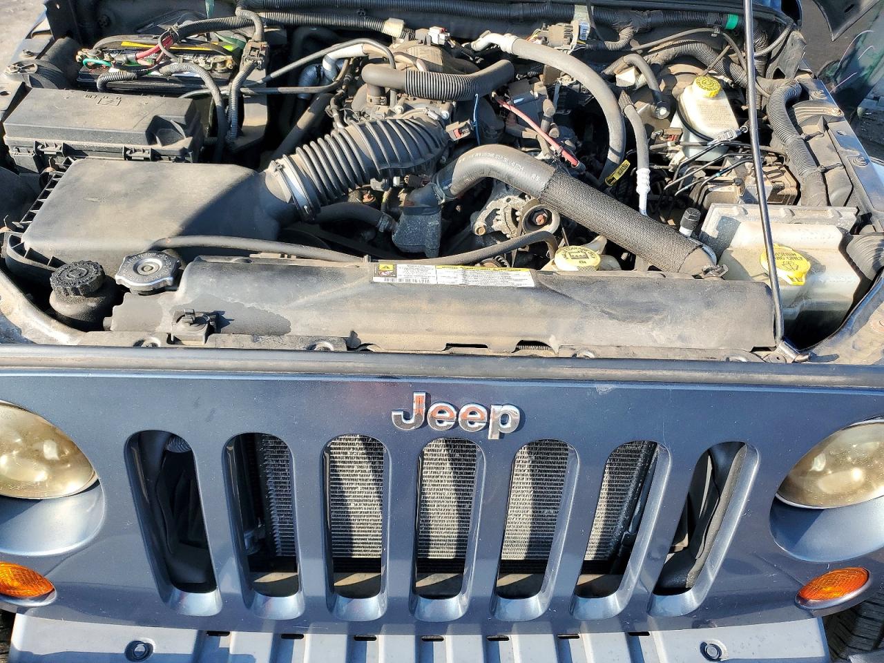 2008 Jeep Wrangler Unlimited Sahara Blue vin: 1J4GA59128L532620