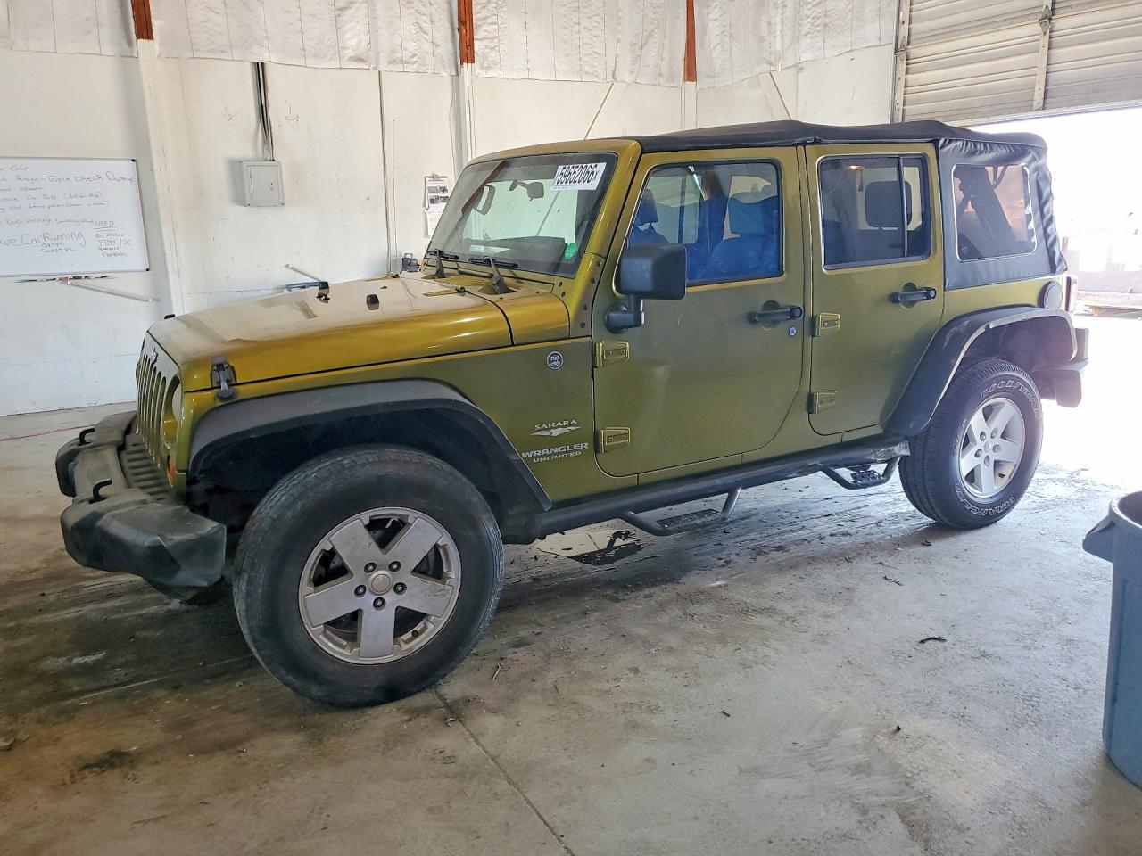 2007 Jeep Wrangler Sahara Green vin: 1J4GA59137L118681