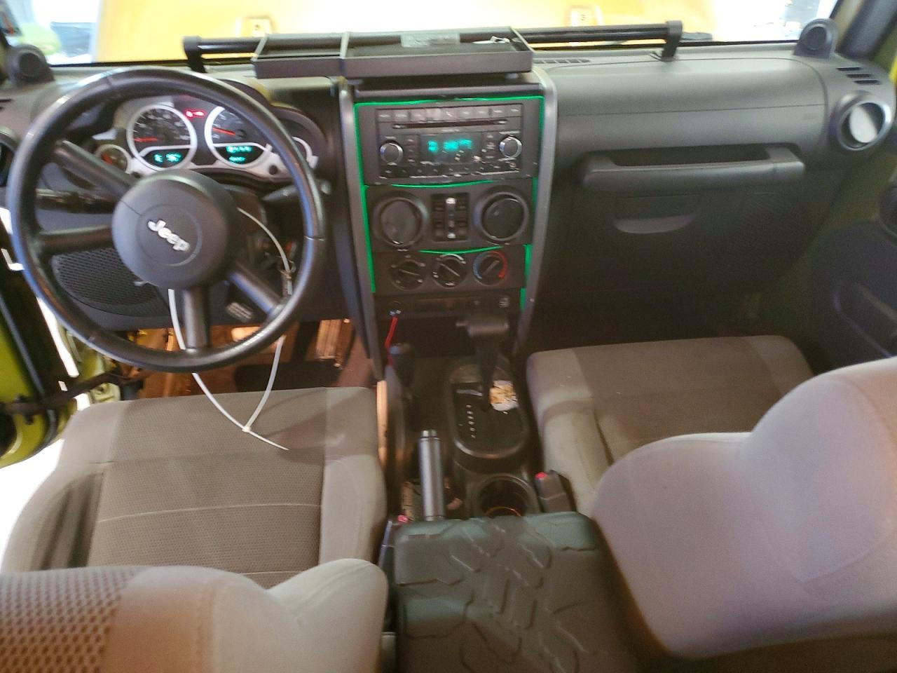 2007 Jeep Wrangler Sahara Зеленый vin: 1J4GA59137L118681
