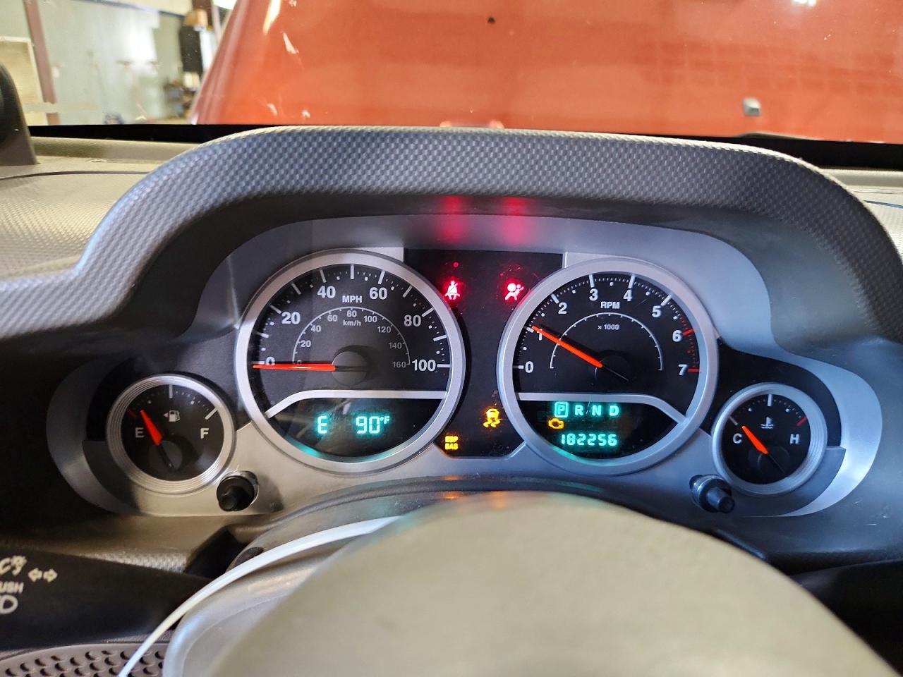 2007 Jeep Wrangler Sahara Red vin: 1J4GA59137L211765