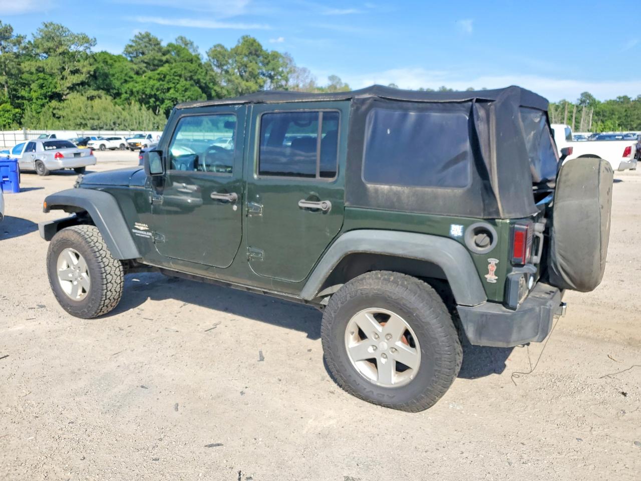 2007 Jeep Wrangler Sahara Green vin: 1J4GA59147L182597