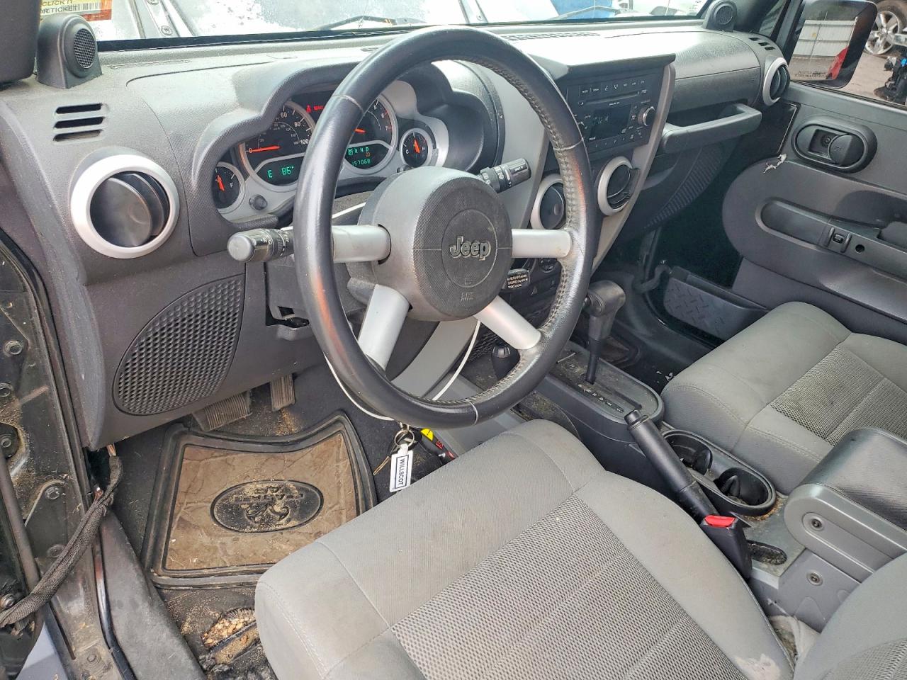 2009 Jeep Wrangler Unlimited Sahara Black vin: 1J4GA59149L775542
