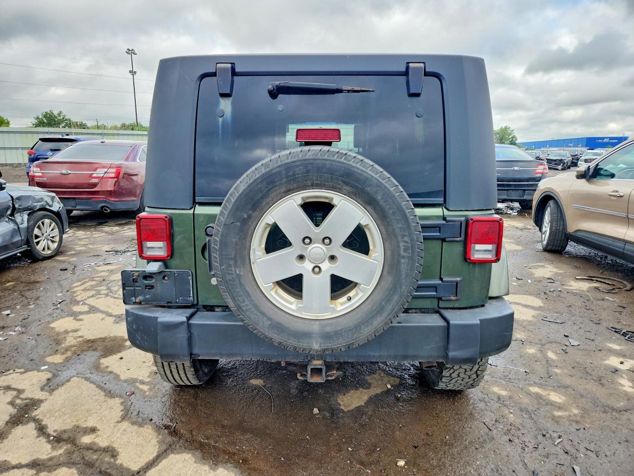 2007 Jeep Wrangler Sahara Green vin: 1J4GA59157L127706