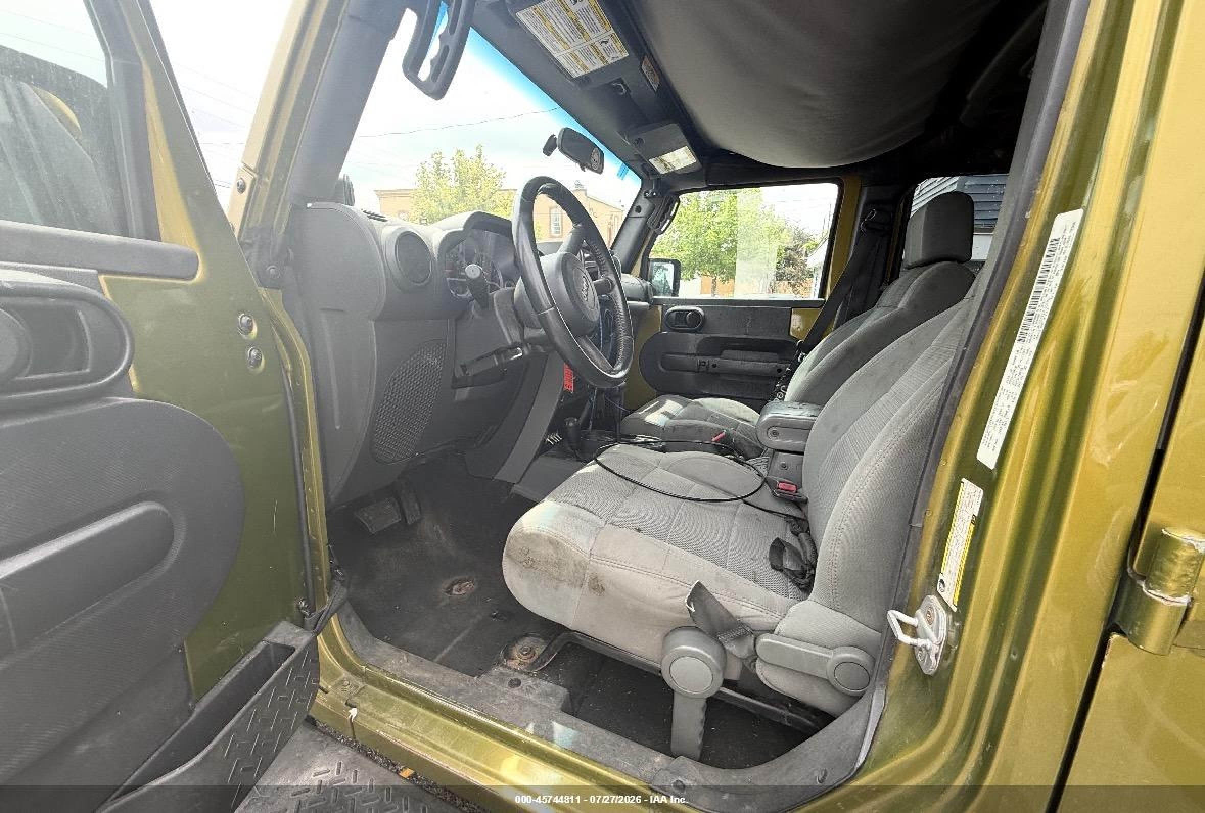 2007 Jeep Wrangler Unlimited Sahara Green vin: 1J4GA59157L155702