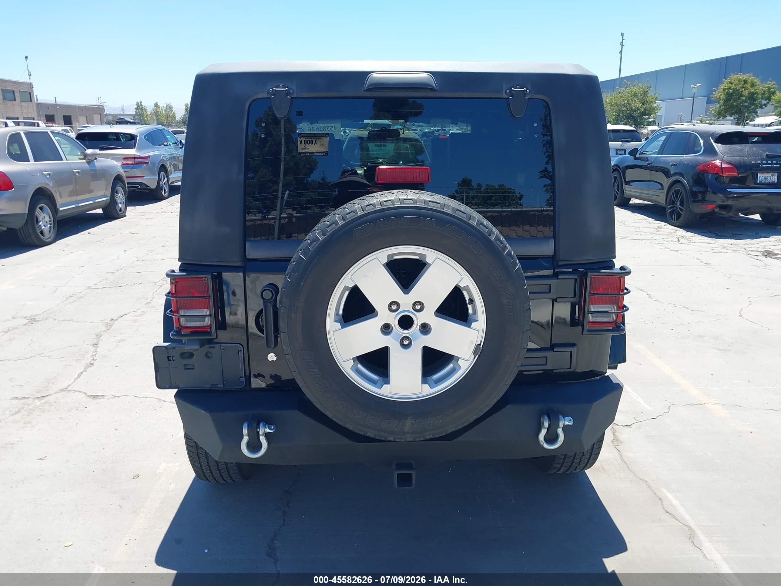 2007 Jeep Wrangler Unlimited Sahara Black vin: 1J4GA59167L196825