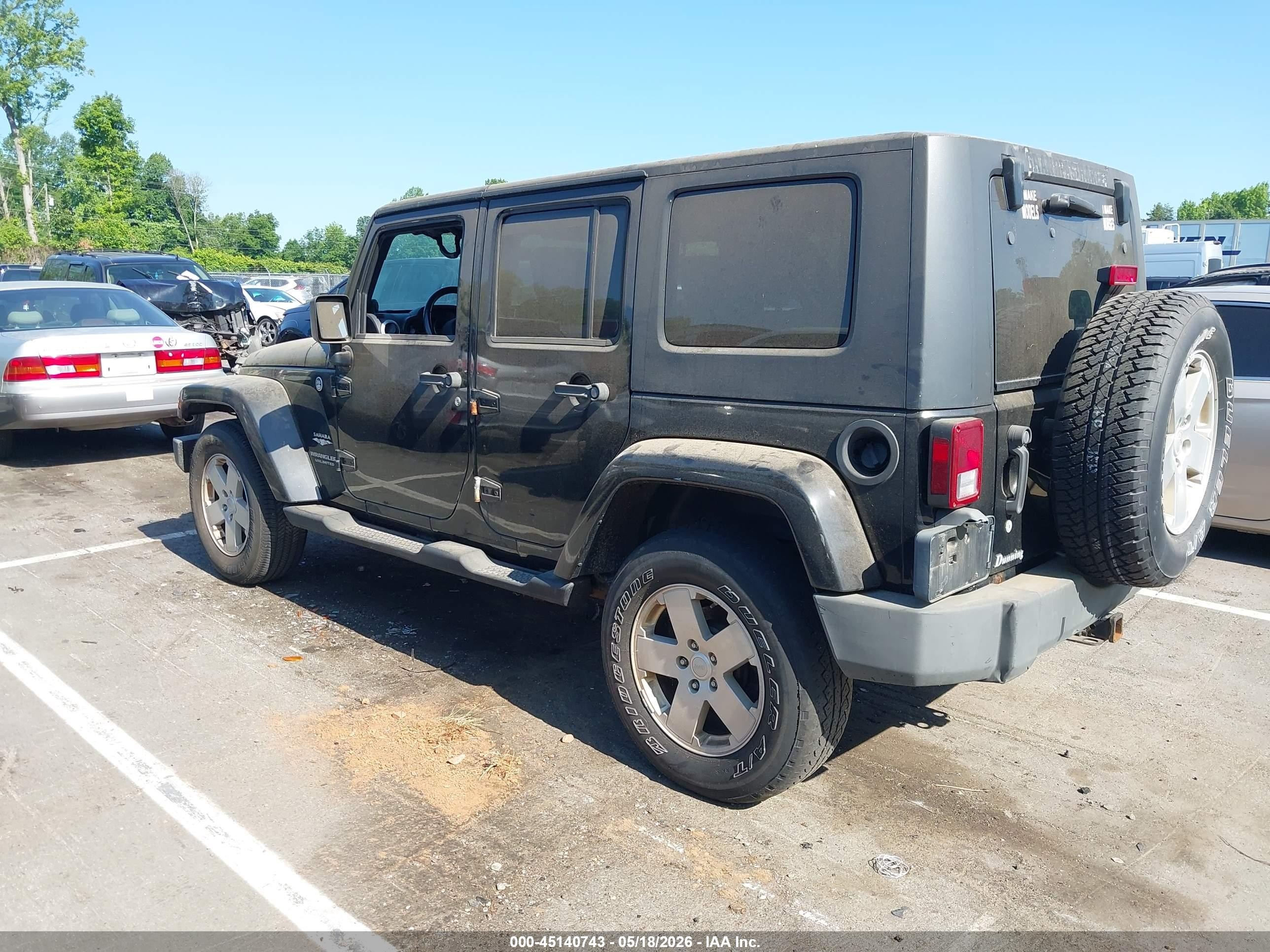 2008 Jeep Wrangler Unlimited Sahara Black vin: 1J4GA59168L539781