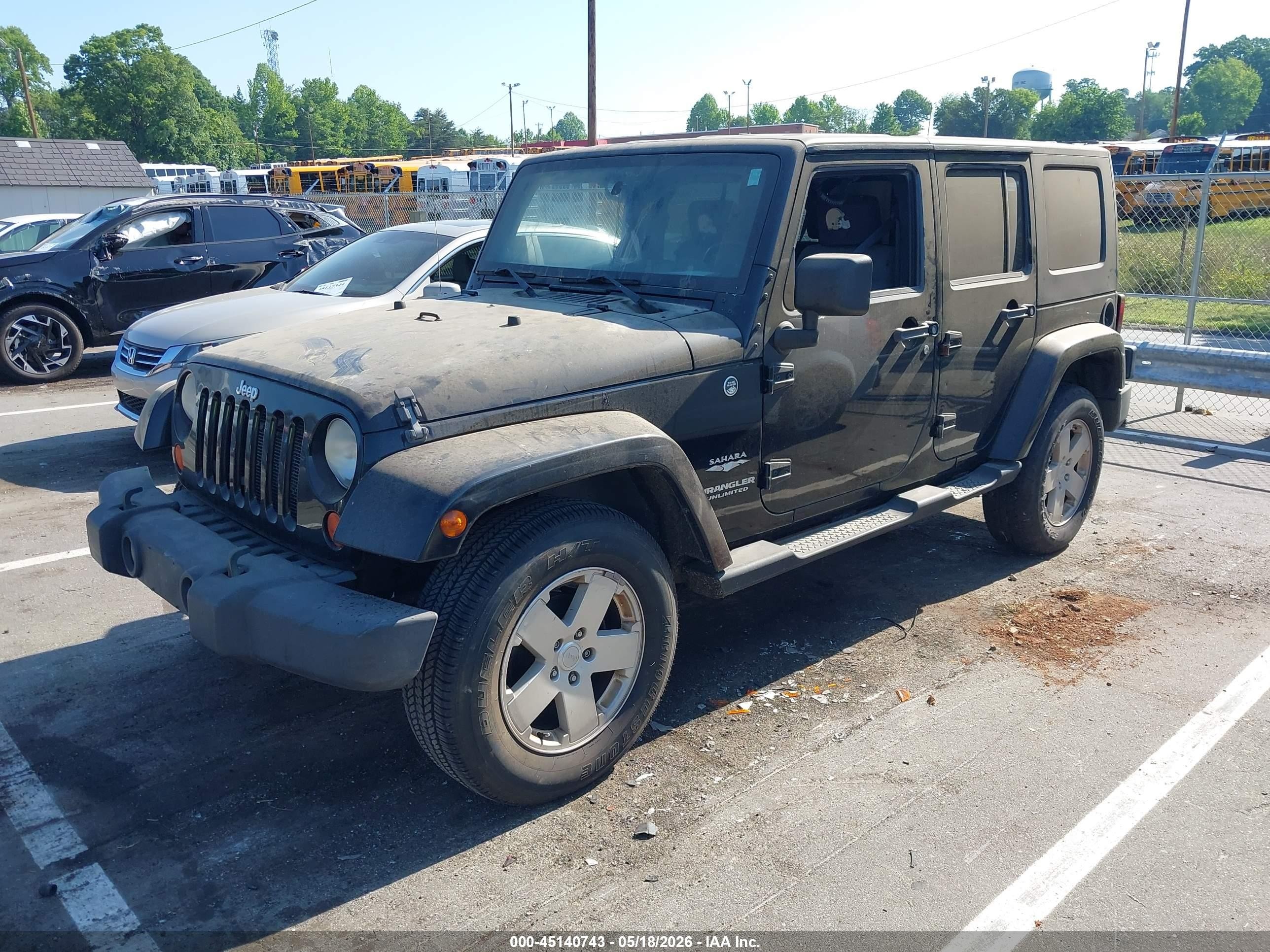 2008 Jeep Wrangler Unlimited Sahara Black vin: 1J4GA59168L539781