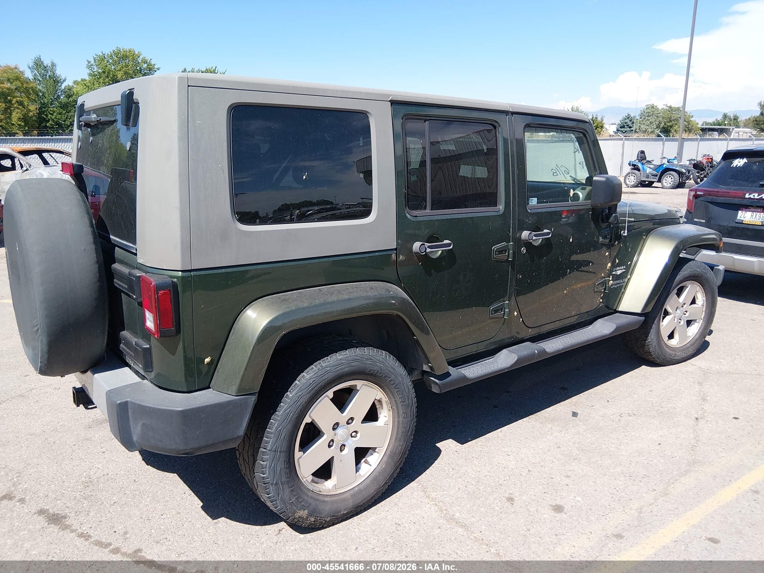 2008 Jeep Wrangler Unlimited Sahara Black vin: 1J4GA59168L551963