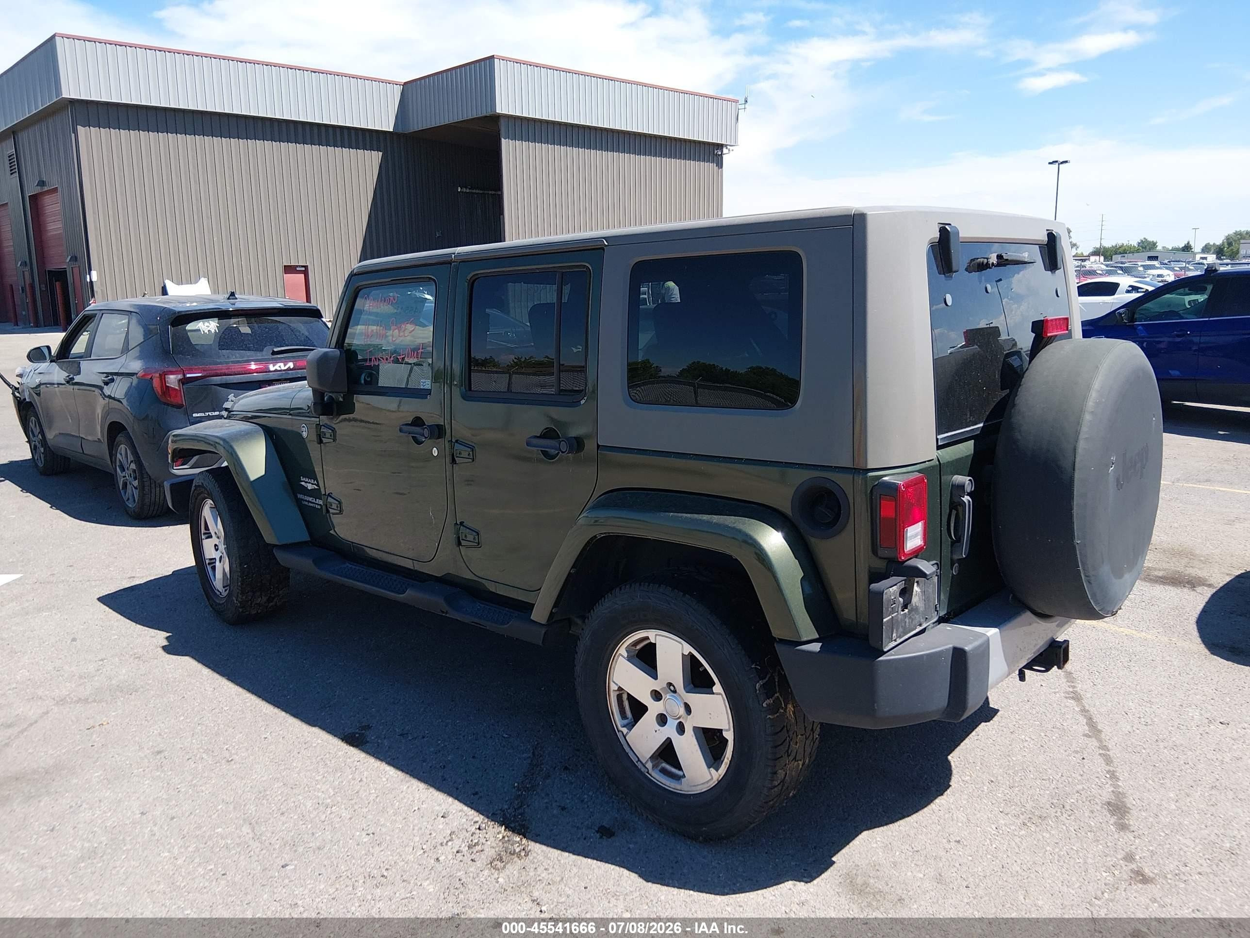 2008 Jeep Wrangler Unlimited Sahara Black vin: 1J4GA59168L551963