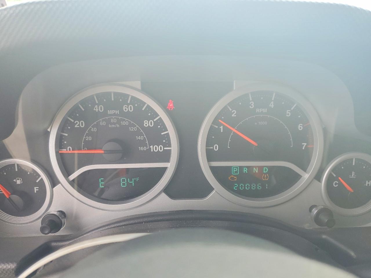 2009 Jeep Wrangler Unlimited Sahara Silver vin: 1J4GA59169L772433