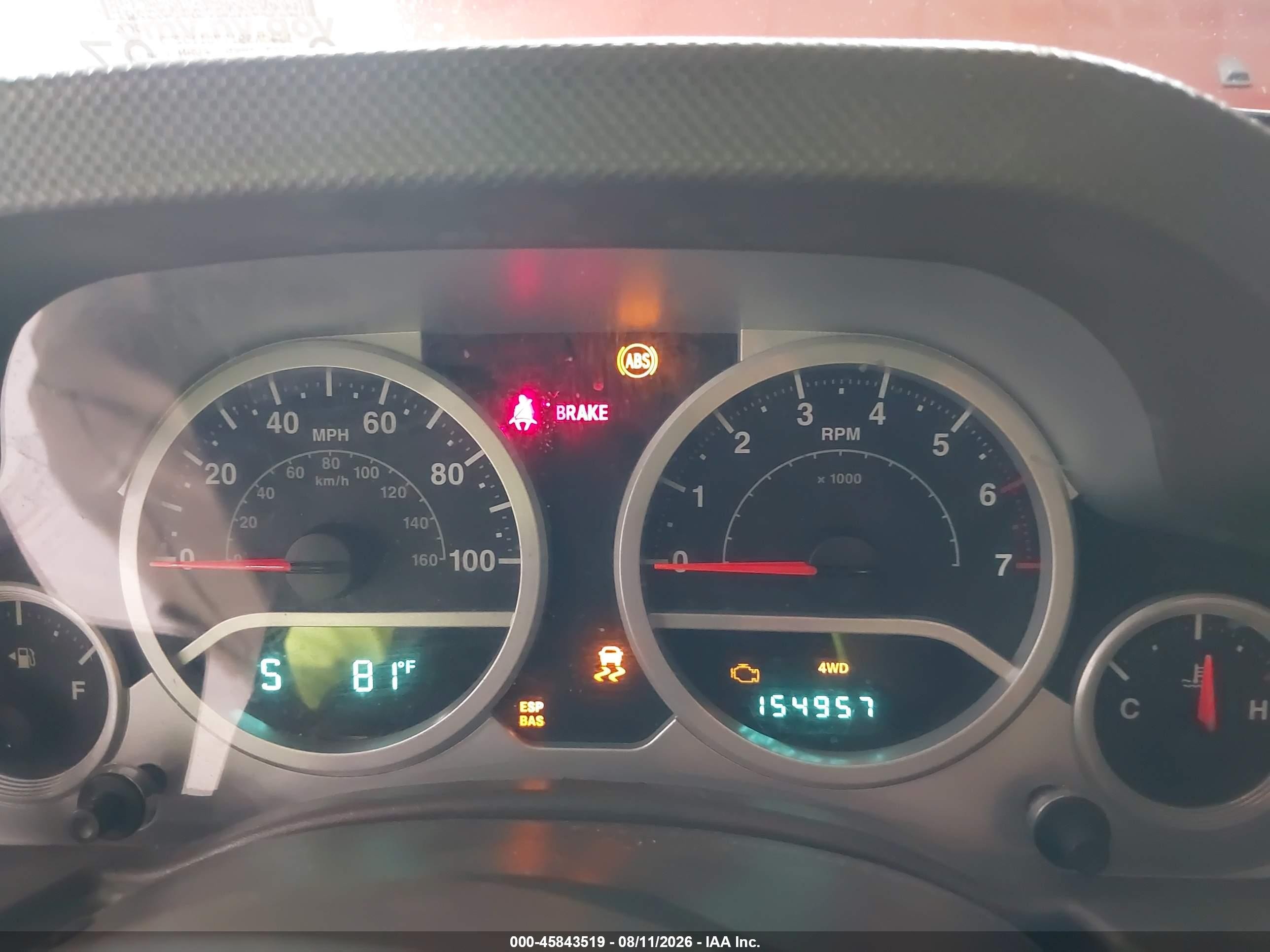 2007 Jeep Wrangler Unlimited Sahara Burgundy vin: 1J4GA59177L113273