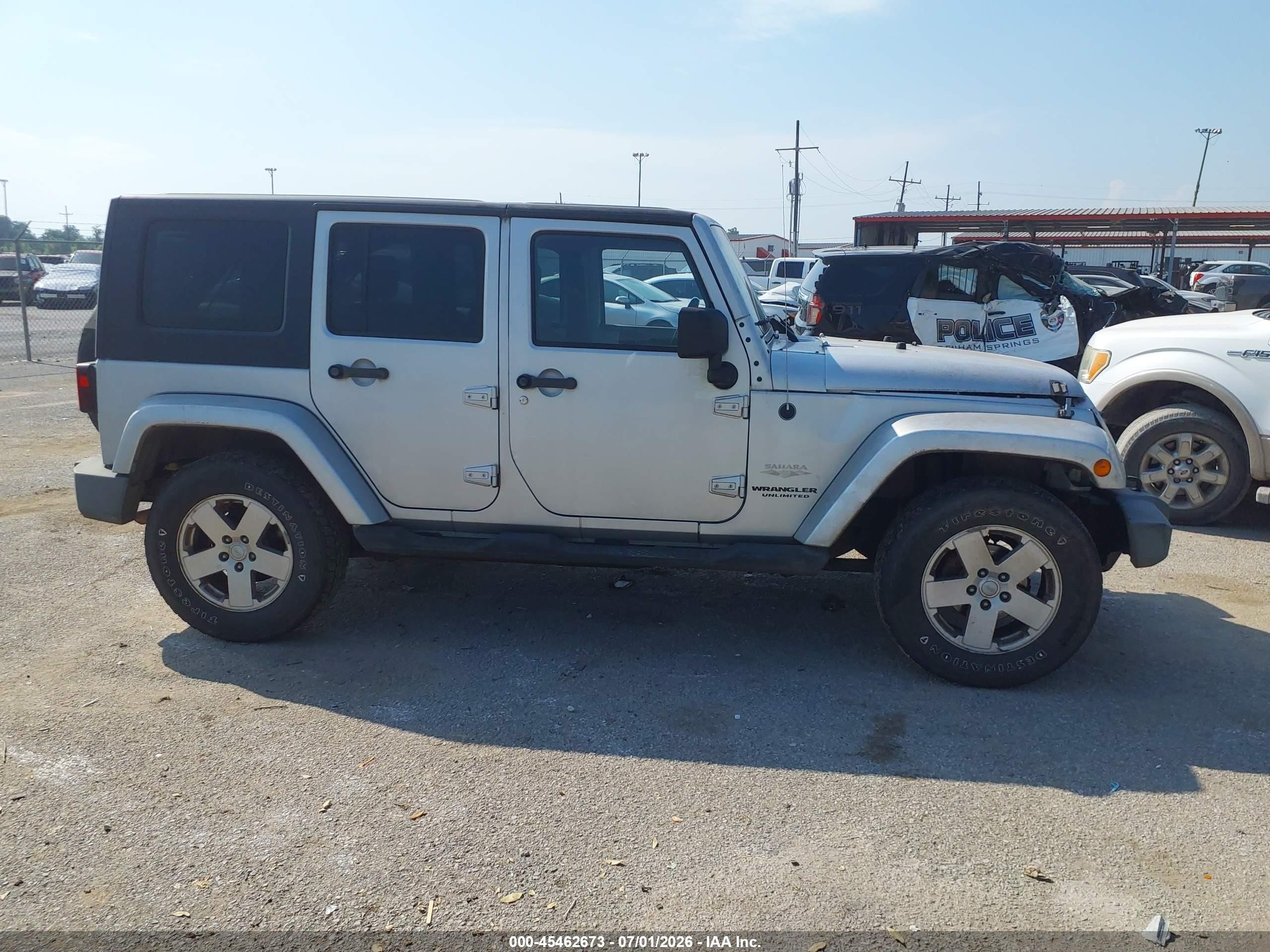 2007 Jeep Wrangler Unlimited Sahara Серебряный vin: 1J4GA59177L149951