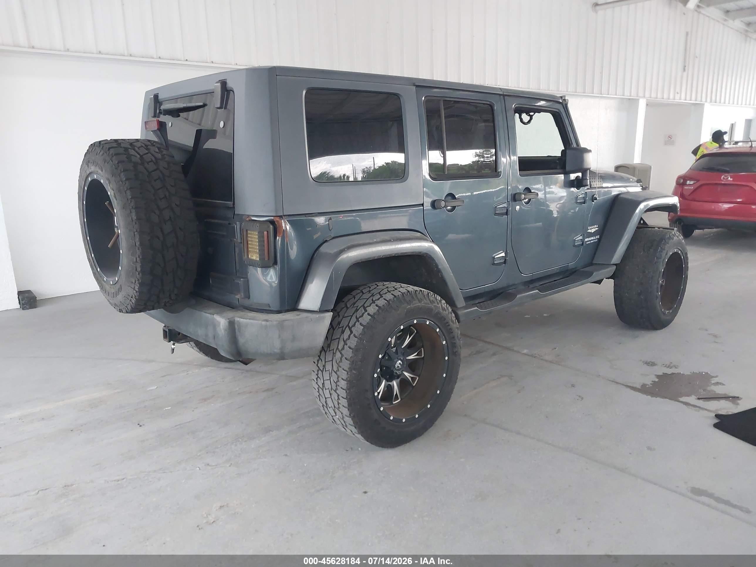 2007 Jeep Wrangler Unlimited Sahara Blue vin: 1J4GA59177L190757