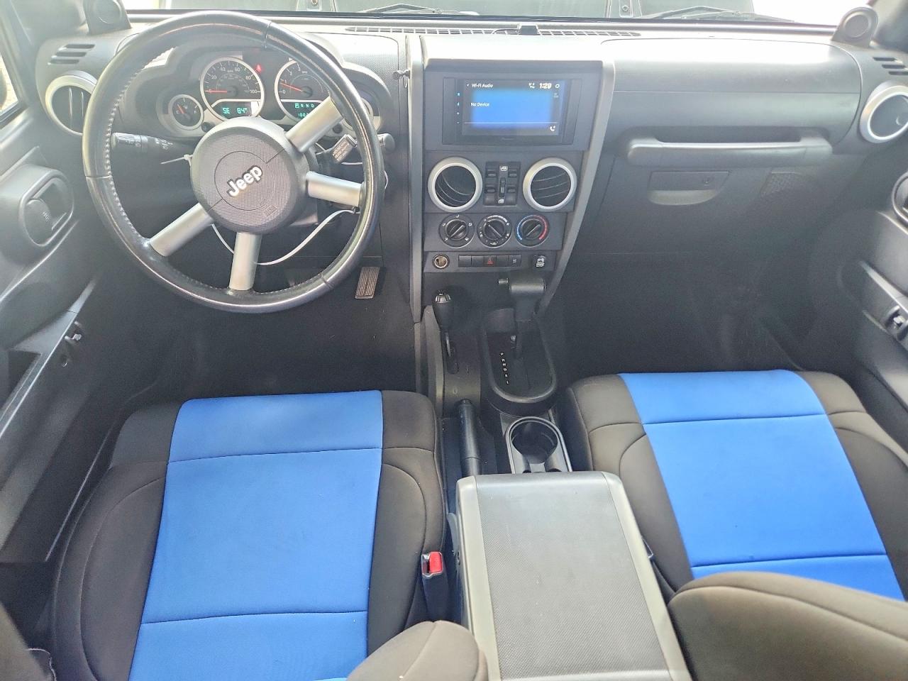 2008 Jeep Wrangler Unlimited Sahara Blue vin: 1J4GA59178L521516