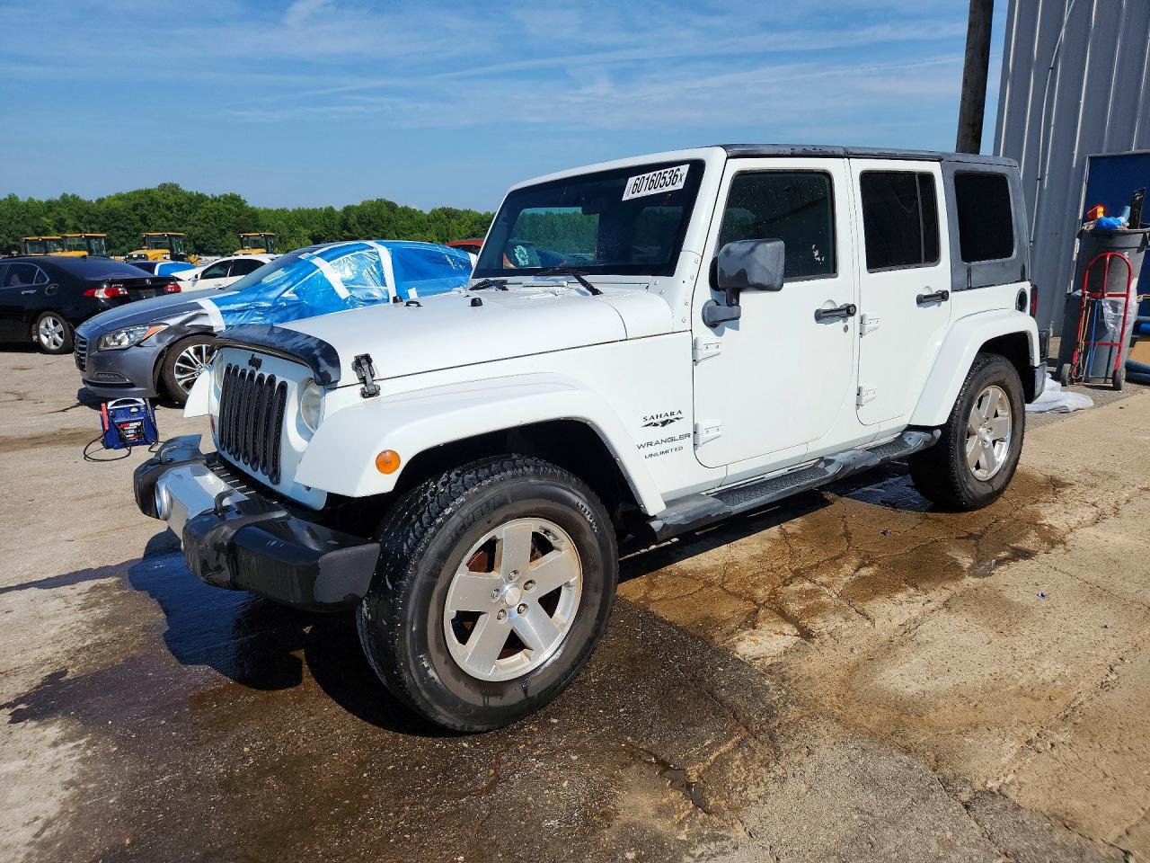 2008 Jeep Wrangler Unlimited Sahara Белый vin: 1J4GA59178L539272