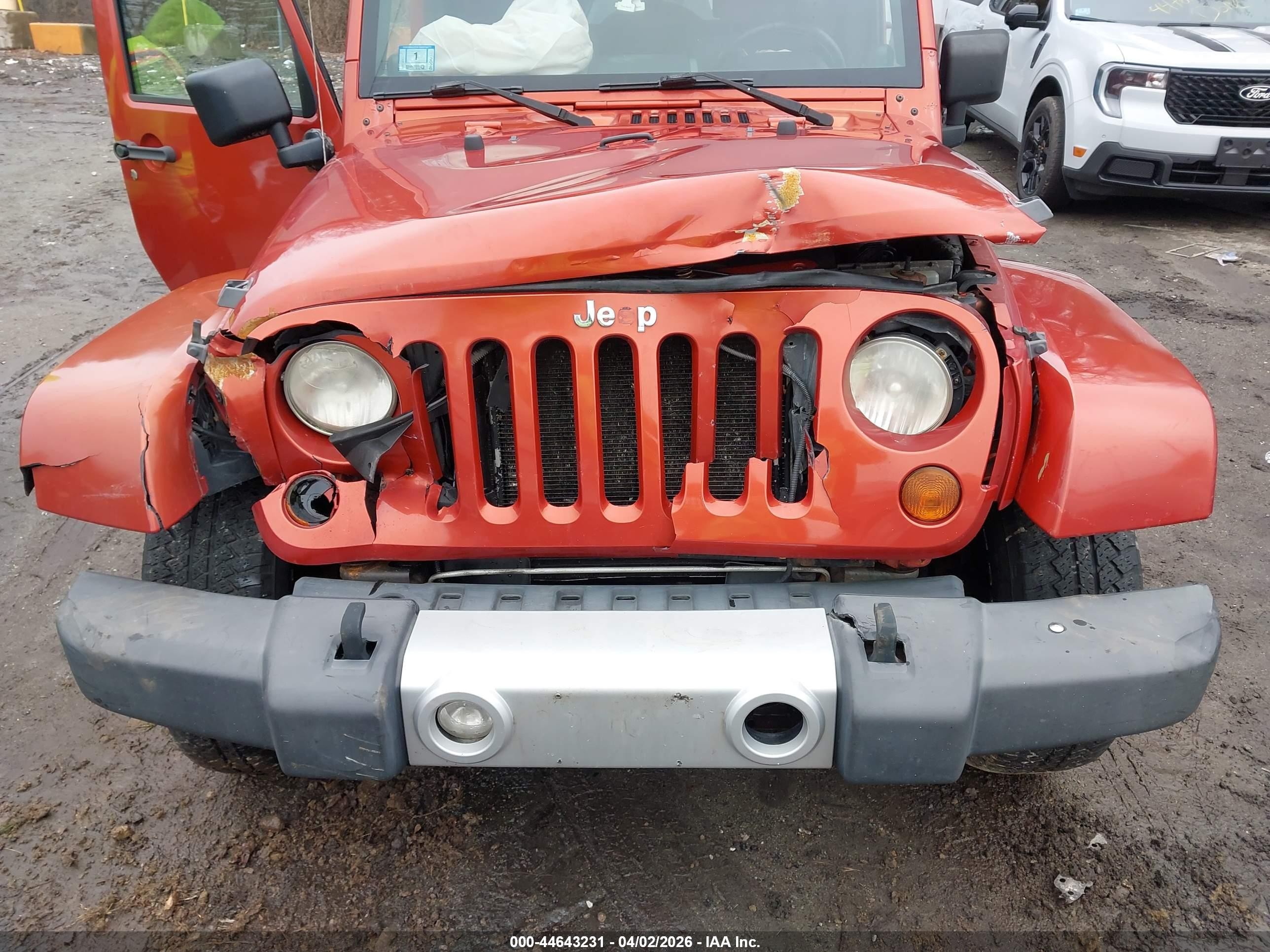 2009 Jeep Wrangler Unlimited Sahara Orange vin: 1J4GA59179L708823