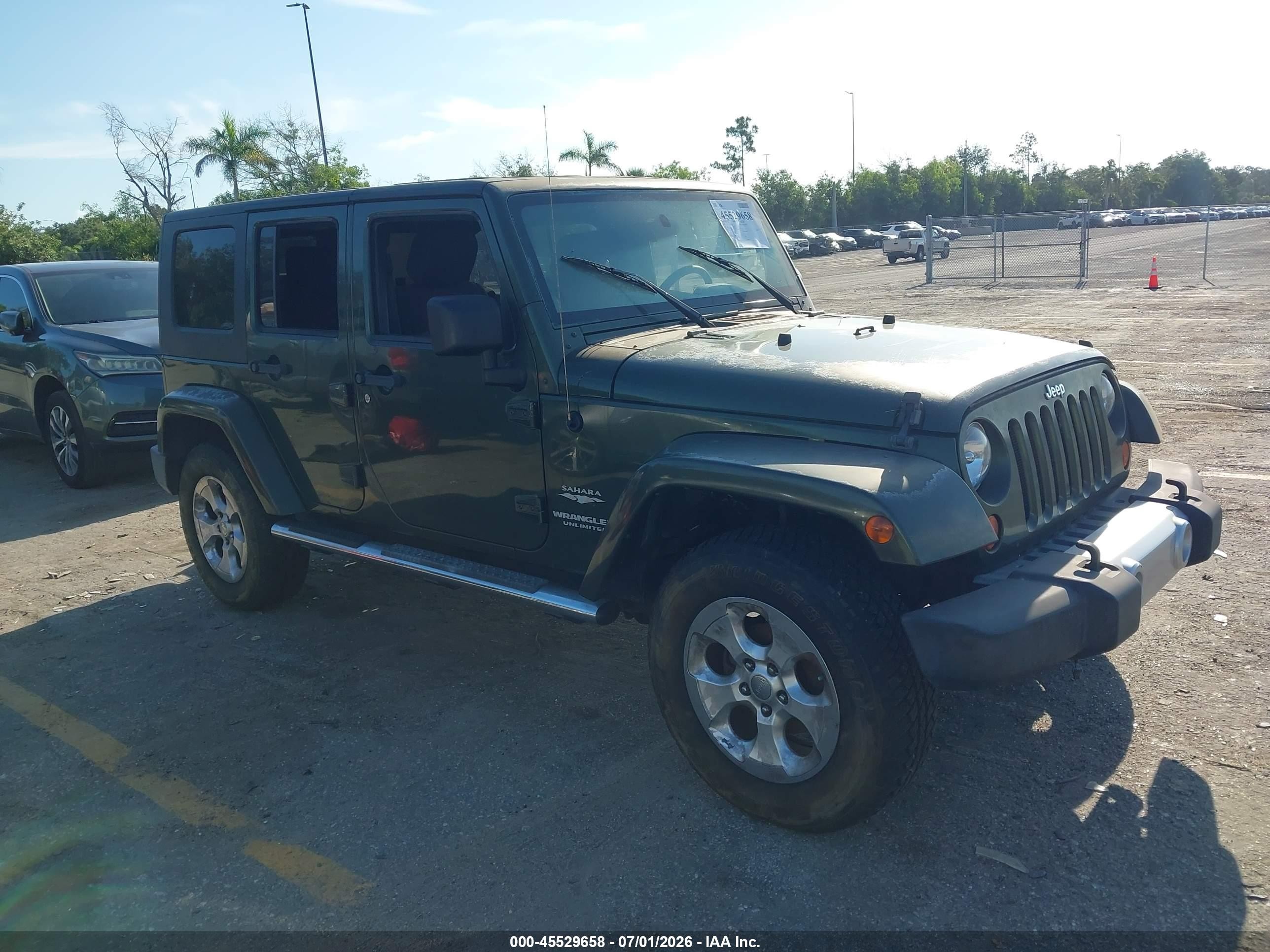 2007 Jeep Wrangler Unlimited Sahara Green vin: 1J4GA59187L157962