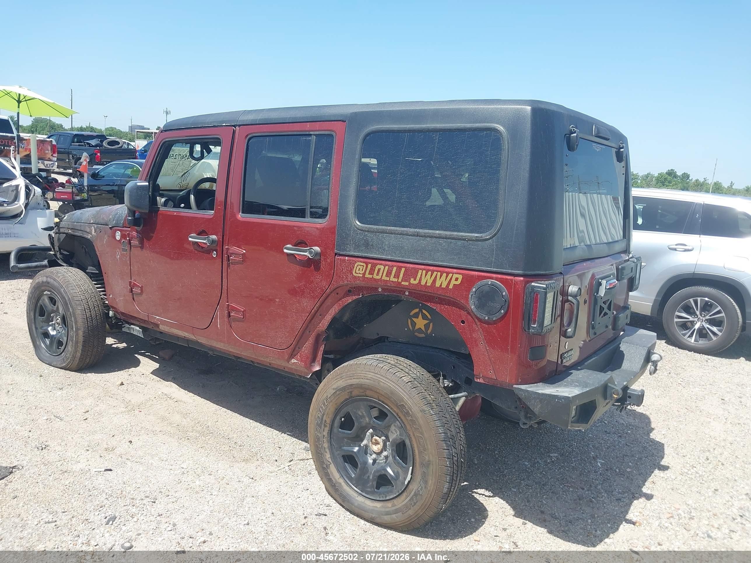 2007 Jeep Wrangler Unlimited Sahara Red vin: 1J4GA59187L187026
