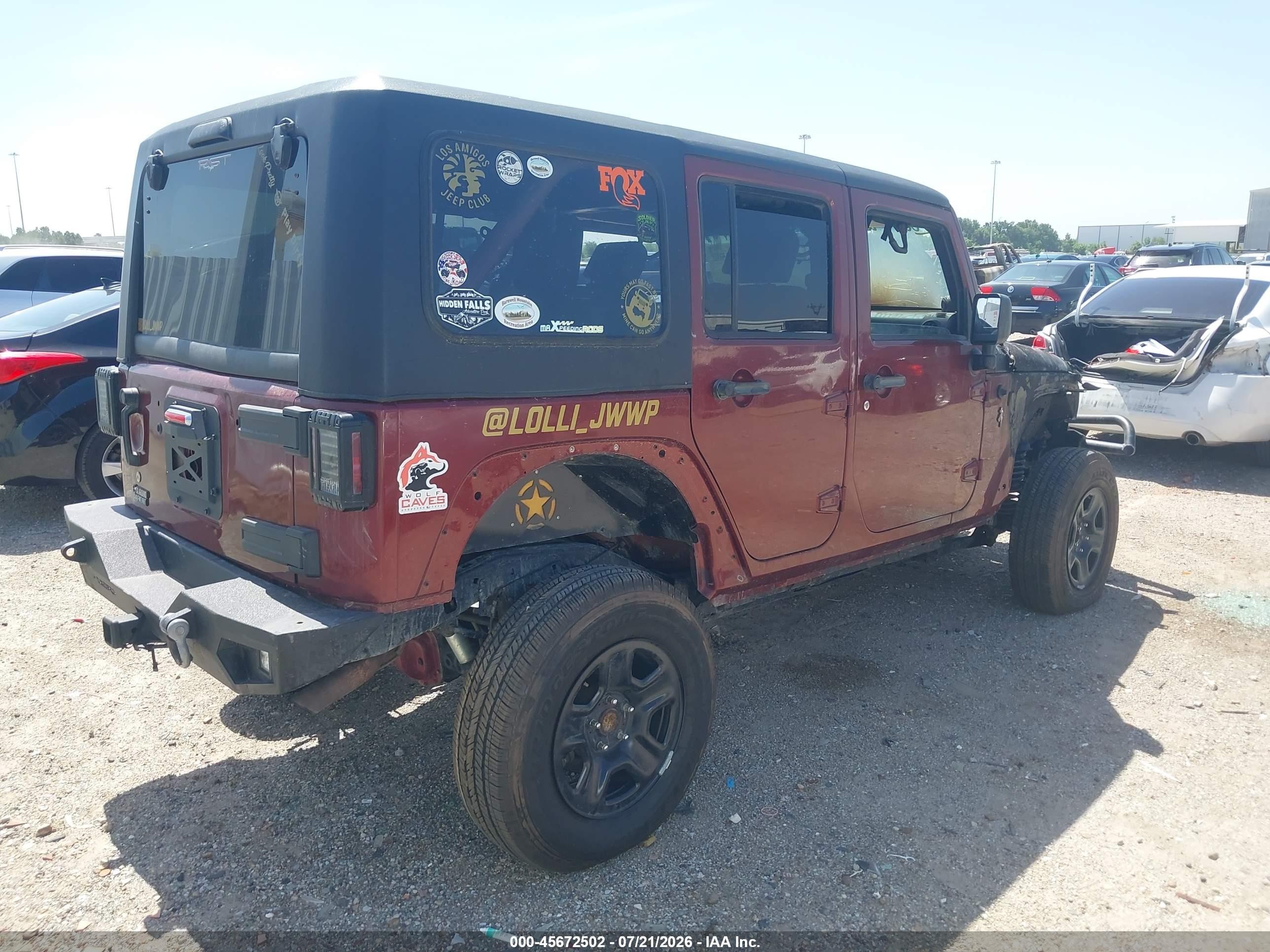 2007 Jeep Wrangler Unlimited Sahara Red vin: 1J4GA59187L187026