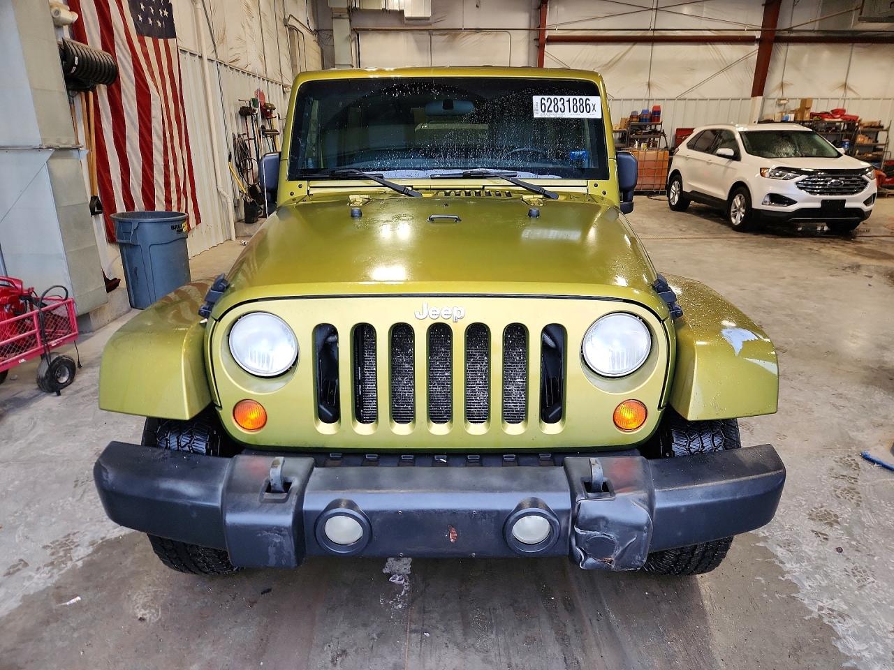 2008 Jeep Wrangler Unlimited Sahara Green vin: 1J4GA59198L604316