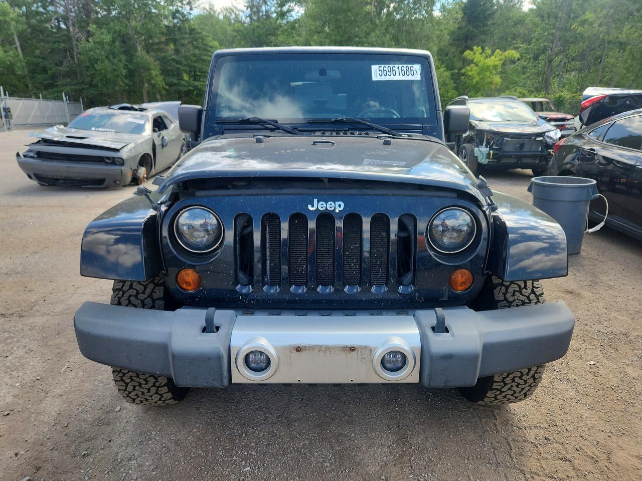 2008 Jeep Wrangler Unlimited Sahara Black vin: 1J4GA59198L632360