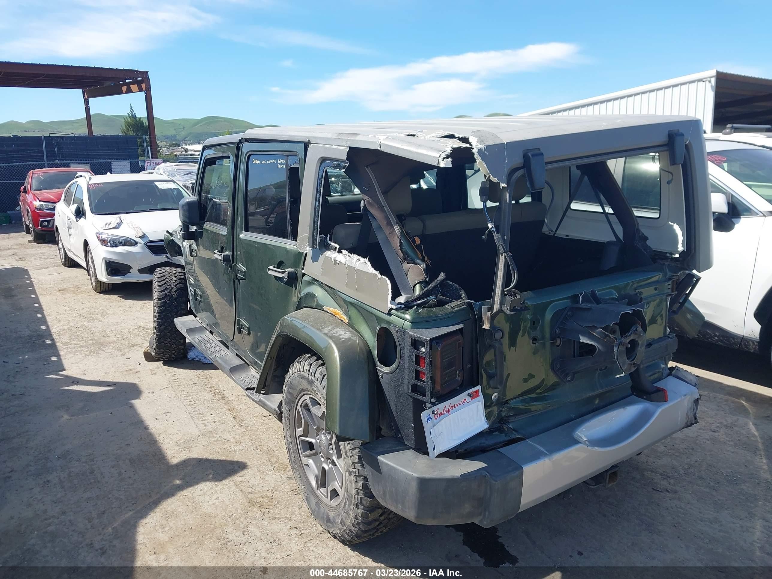 2008 Jeep Wrangler Unlimited Sahara Зеленый vin: 1J4GA59198L650535