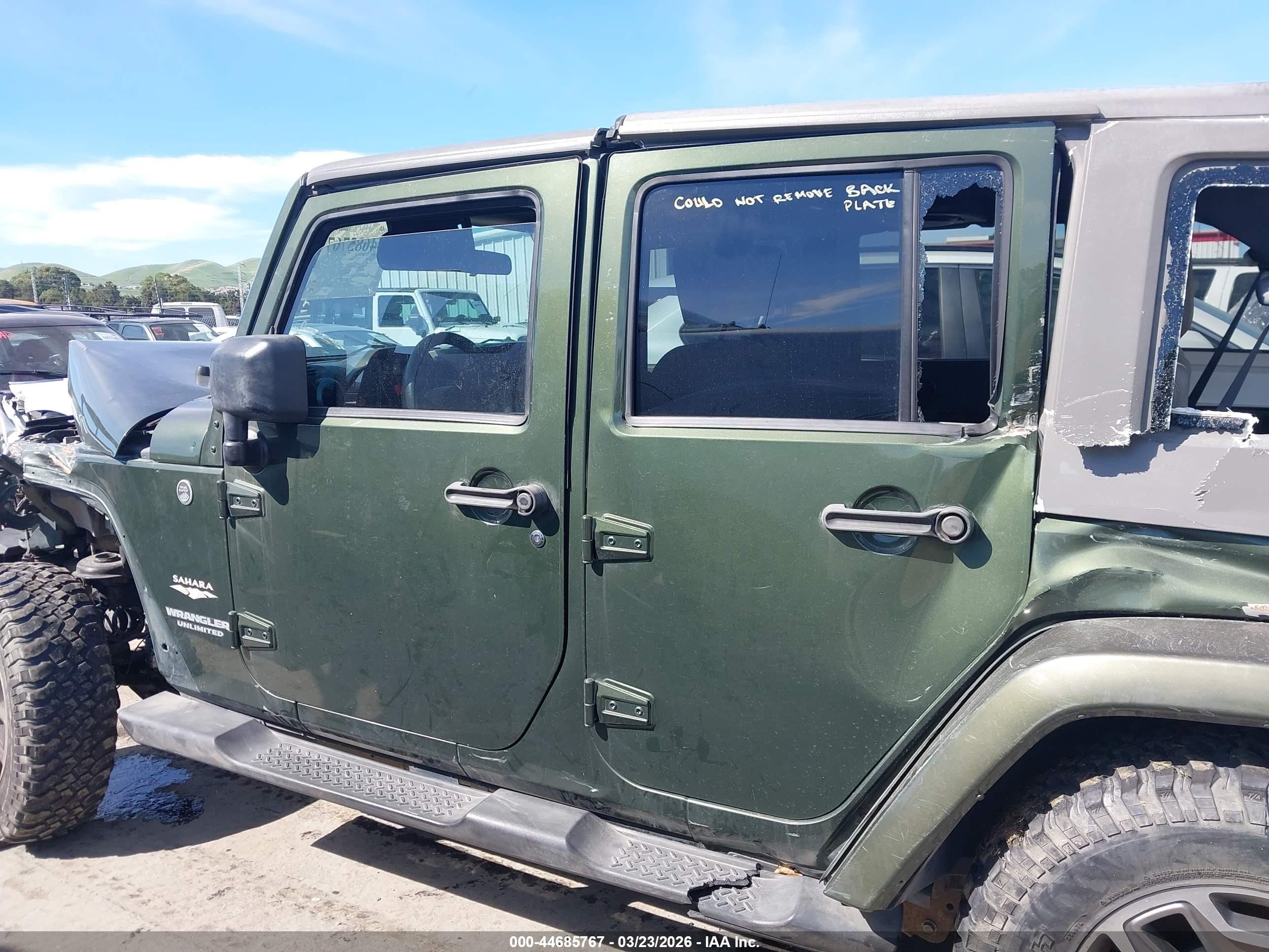 2008 Jeep Wrangler Unlimited Sahara Зеленый vin: 1J4GA59198L650535