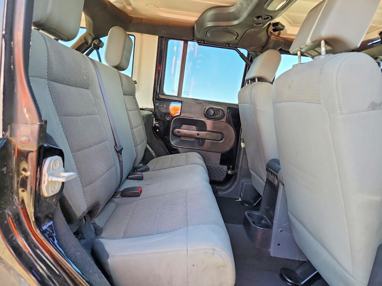 2007 Jeep Wrangler Sahara Черный vin: 1J4GA591X7L211097