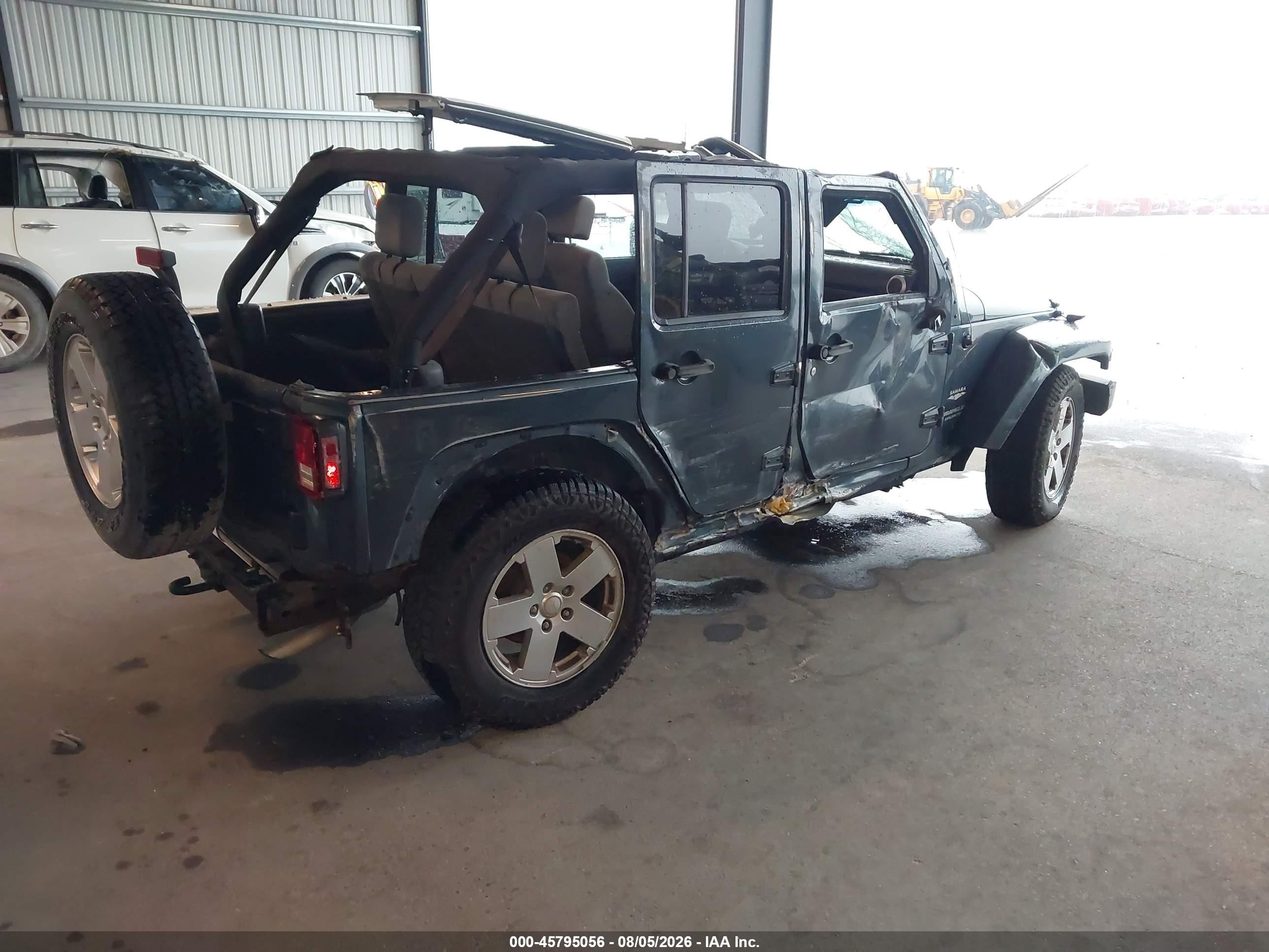2008 Jeep Wrangler Unlimited Sahara Blue vin: 1J4GA591X8L502488