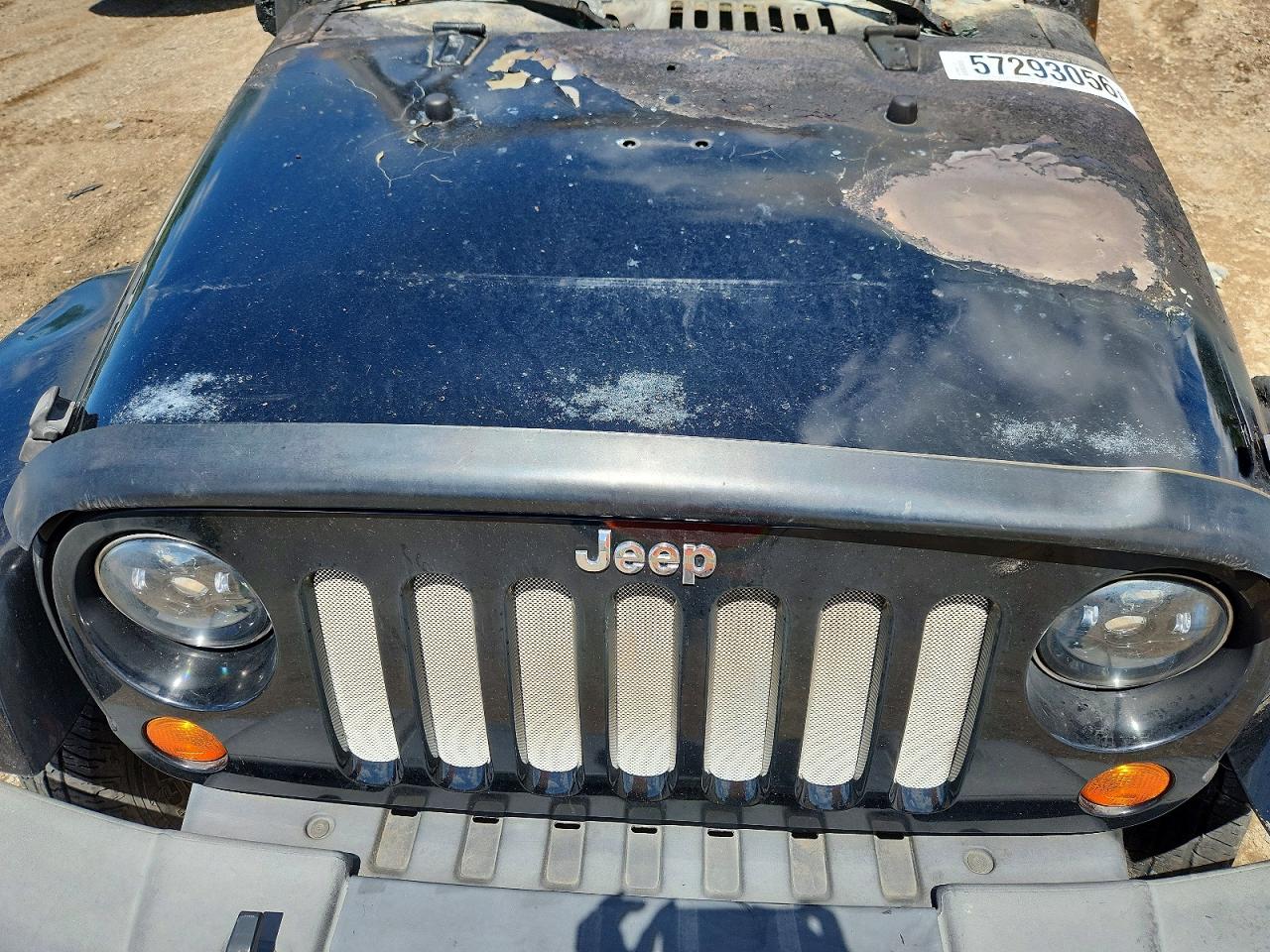 2008 Jeep Wrangler Unlimited Sahara Black vin: 1J4GA591X8L503866