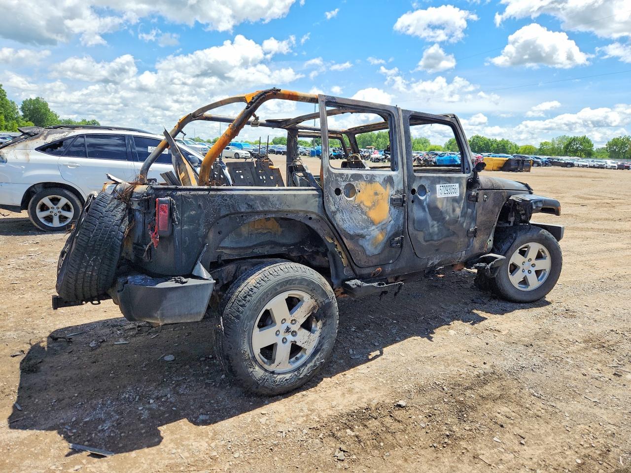 2008 Jeep Wrangler Unlimited Sahara Black vin: 1J4GA591X8L503866