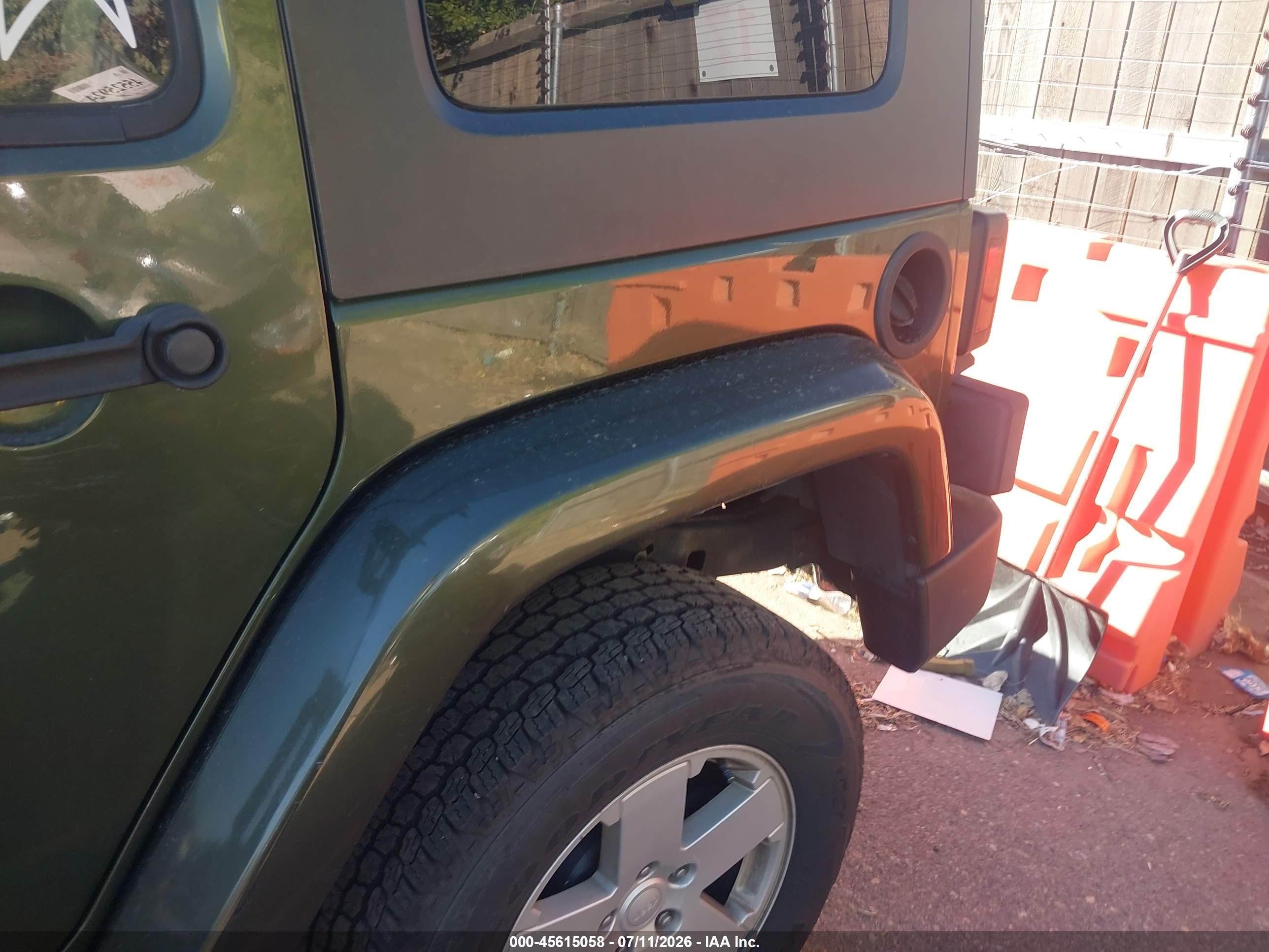 2008 Jeep Wrangler Unlimited Sahara Зеленый vin: 1J4GA591X8L505505