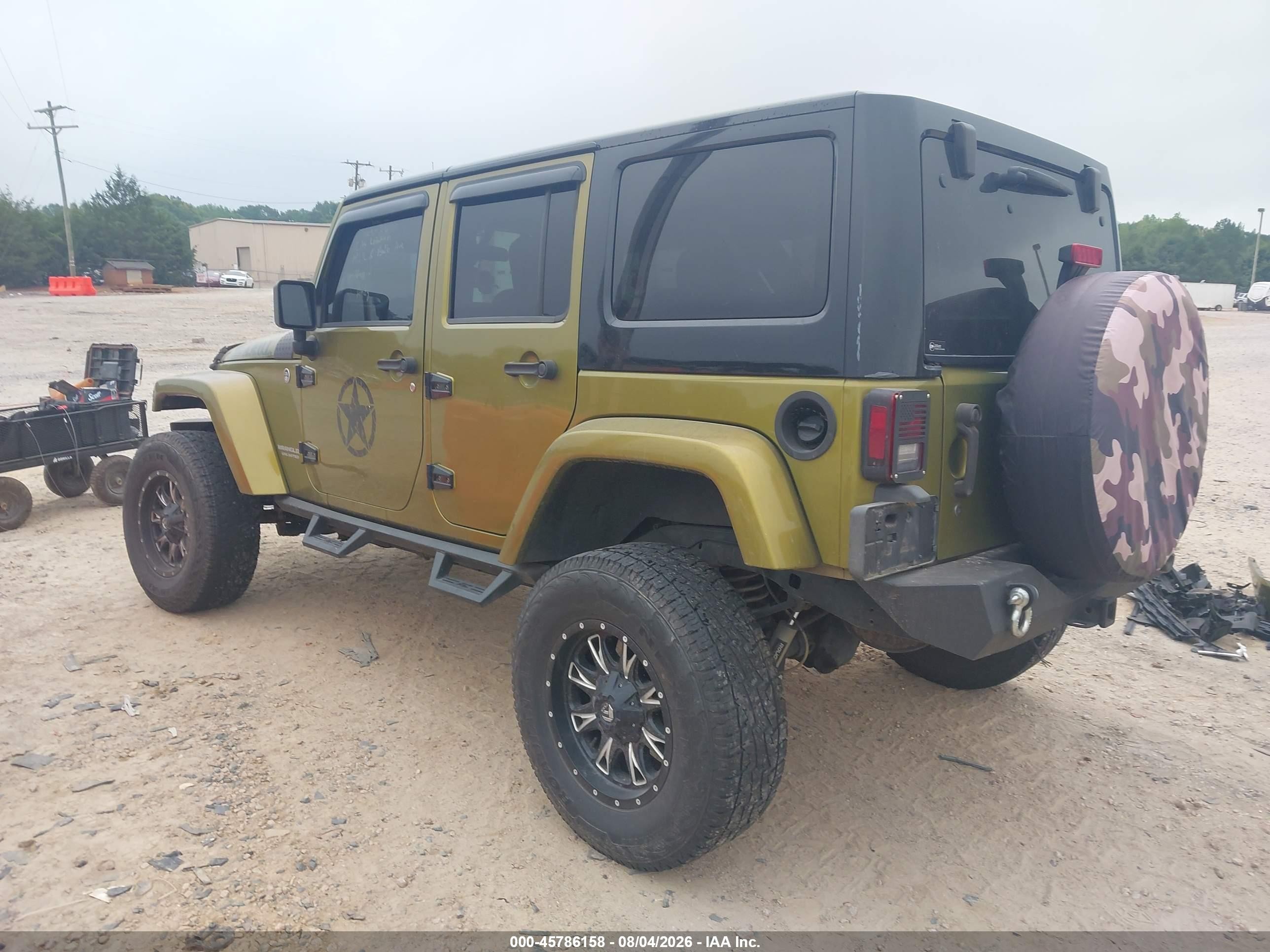 2008 Jeep Wrangler Unlimited Sahara Green vin: 1J4GA591X8L623599