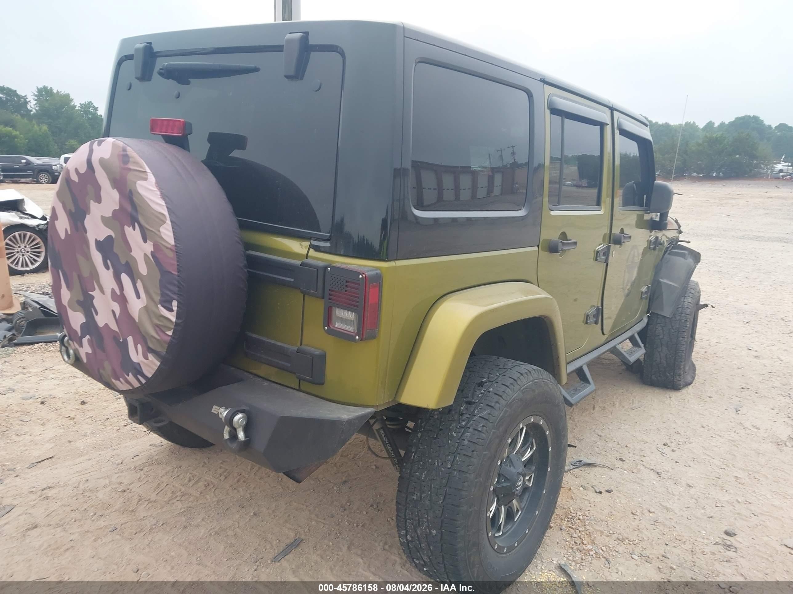 2008 Jeep Wrangler Unlimited Sahara Green vin: 1J4GA591X8L623599