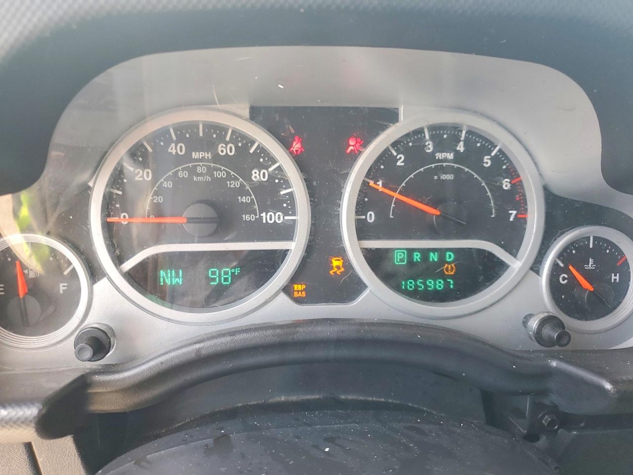 2009 Jeep Wrangler Unlimited Sahara Black vin: 1J4GA591X9L705012