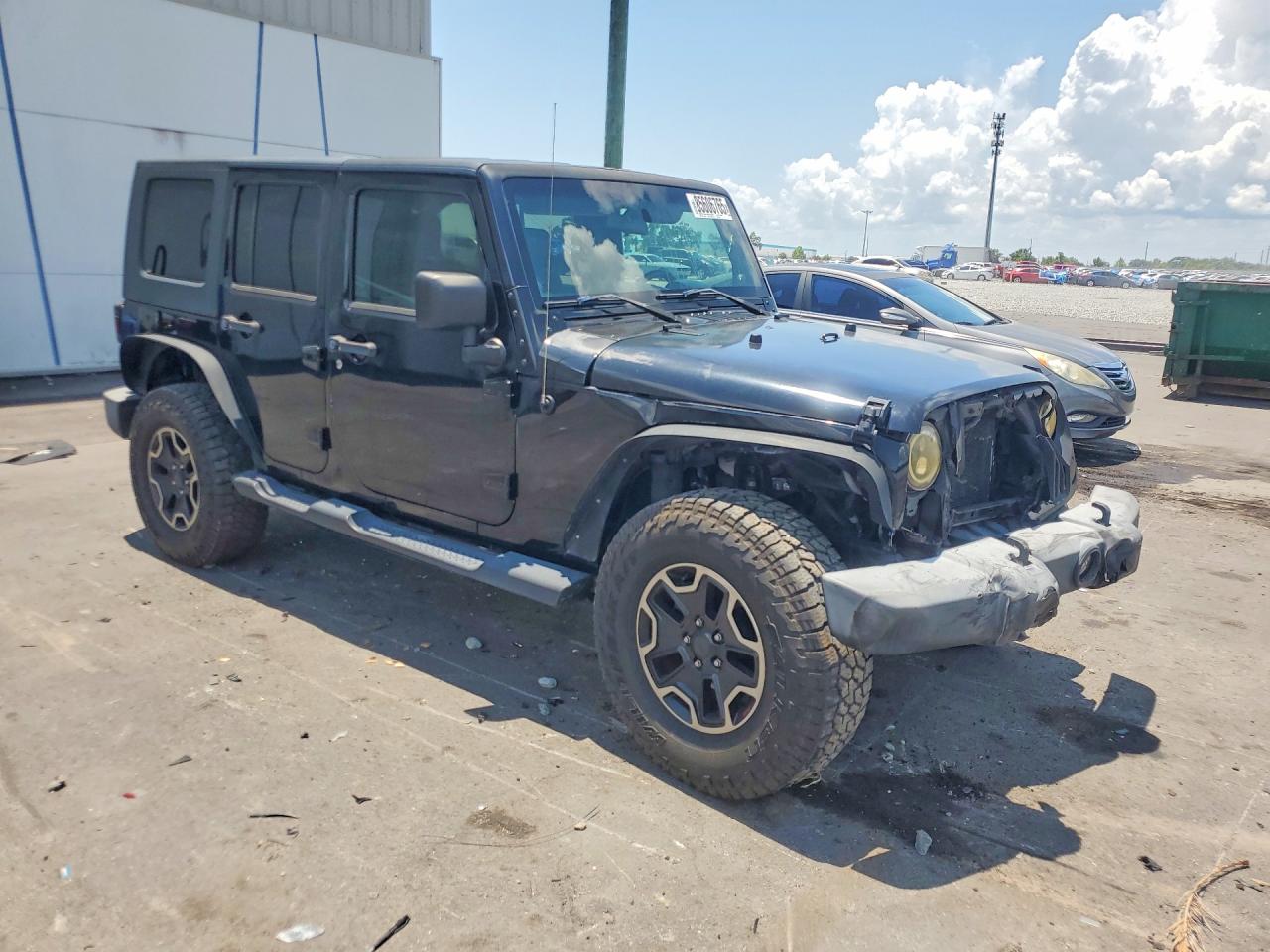 2009 Jeep Wrangler Unlimited Sahara Black vin: 1J4GA591X9L705012