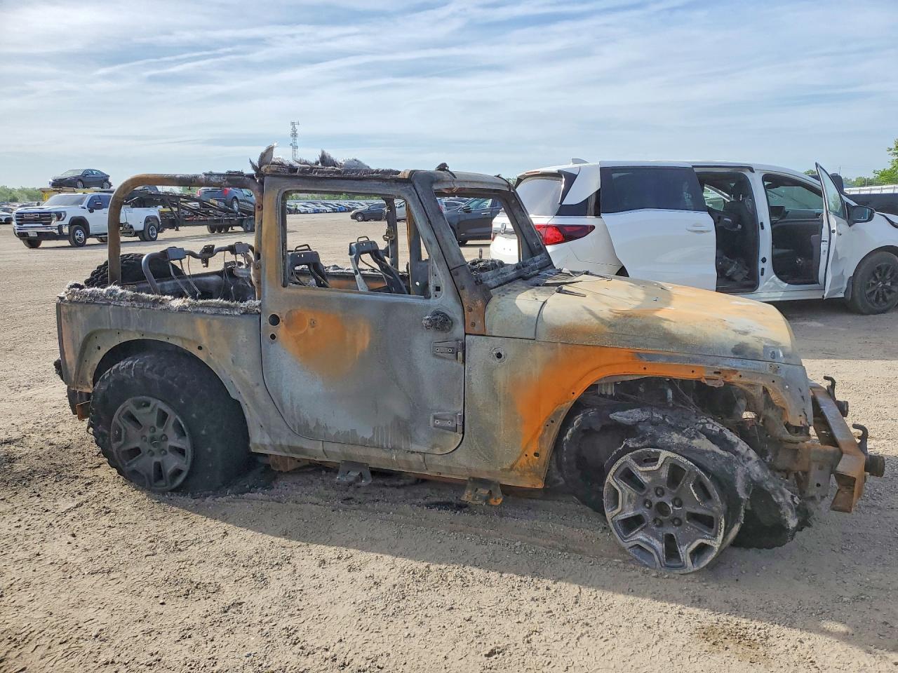 2010 Jeep Wrangler Sahara Burn vin: 1J4GA5D12AL149631