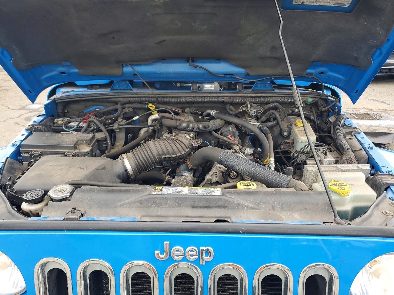 2011 Jeep Wrangler Sahara Blue vin: 1J4GA5D17BL571198