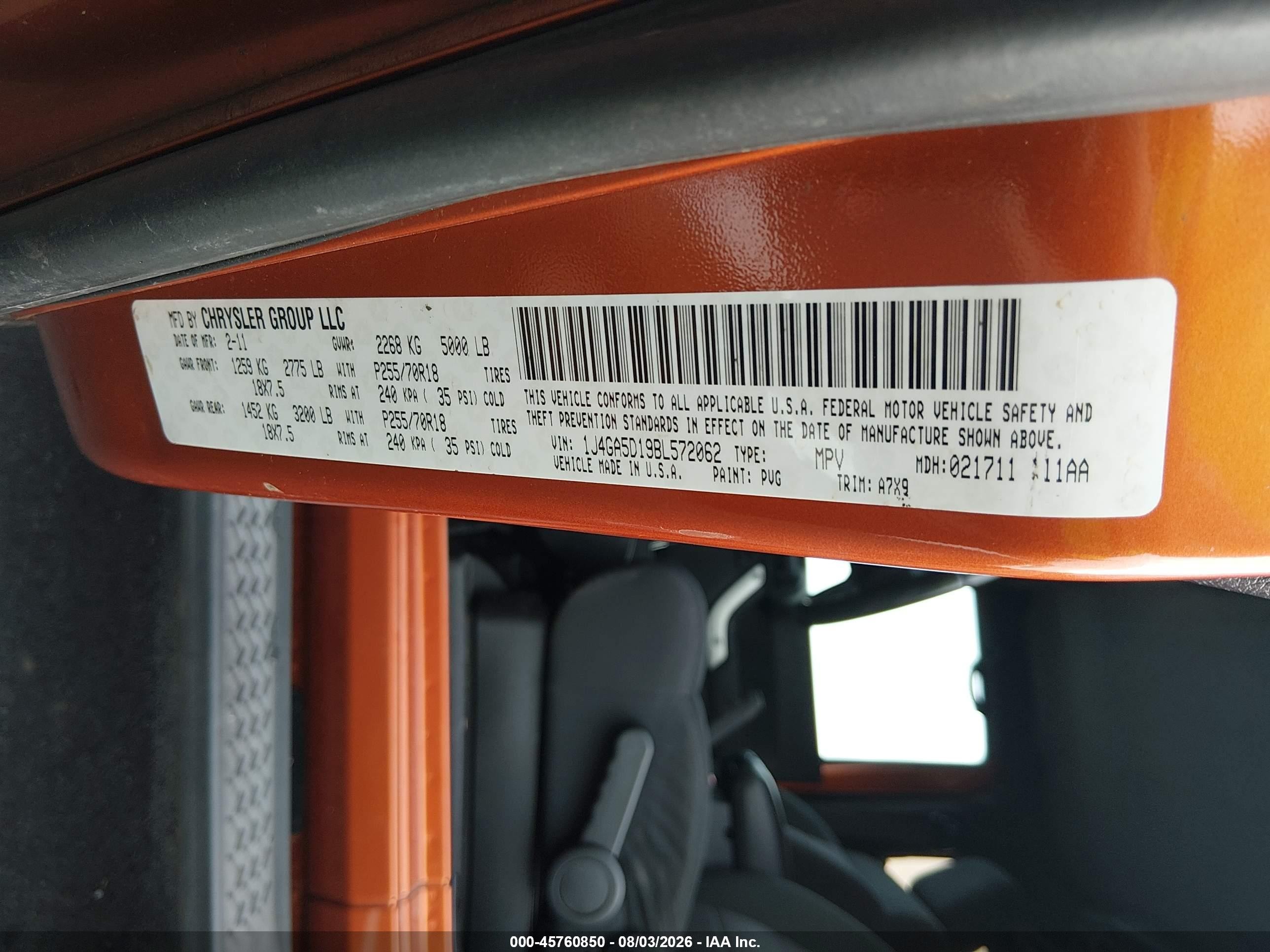 2011 Jeep Wrangler Sahara Оранжевый vin: 1J4GA5D19BL572062