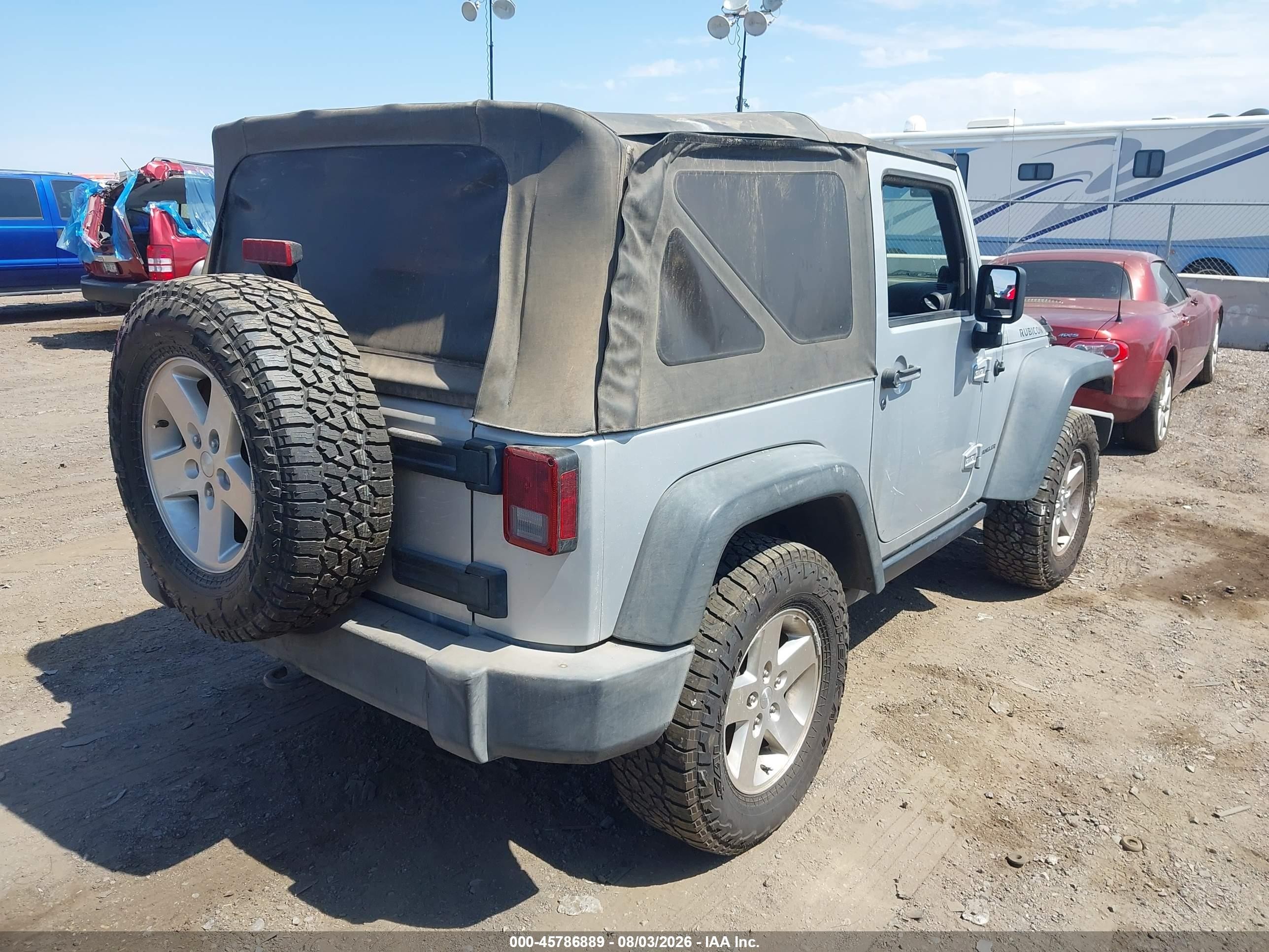 2007 Jeep Wrangler Rubicon Silver vin: 1J4GA64127L199847