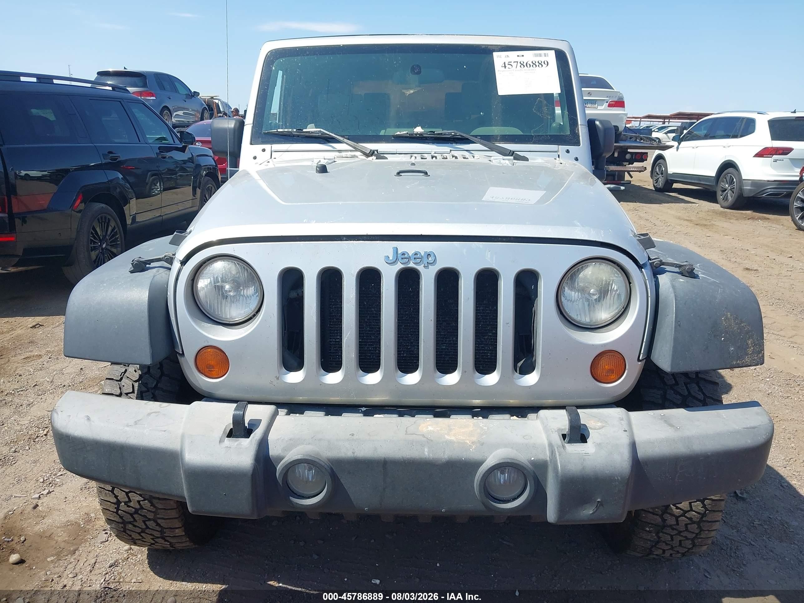 2007 Jeep Wrangler Rubicon Silver vin: 1J4GA64127L199847
