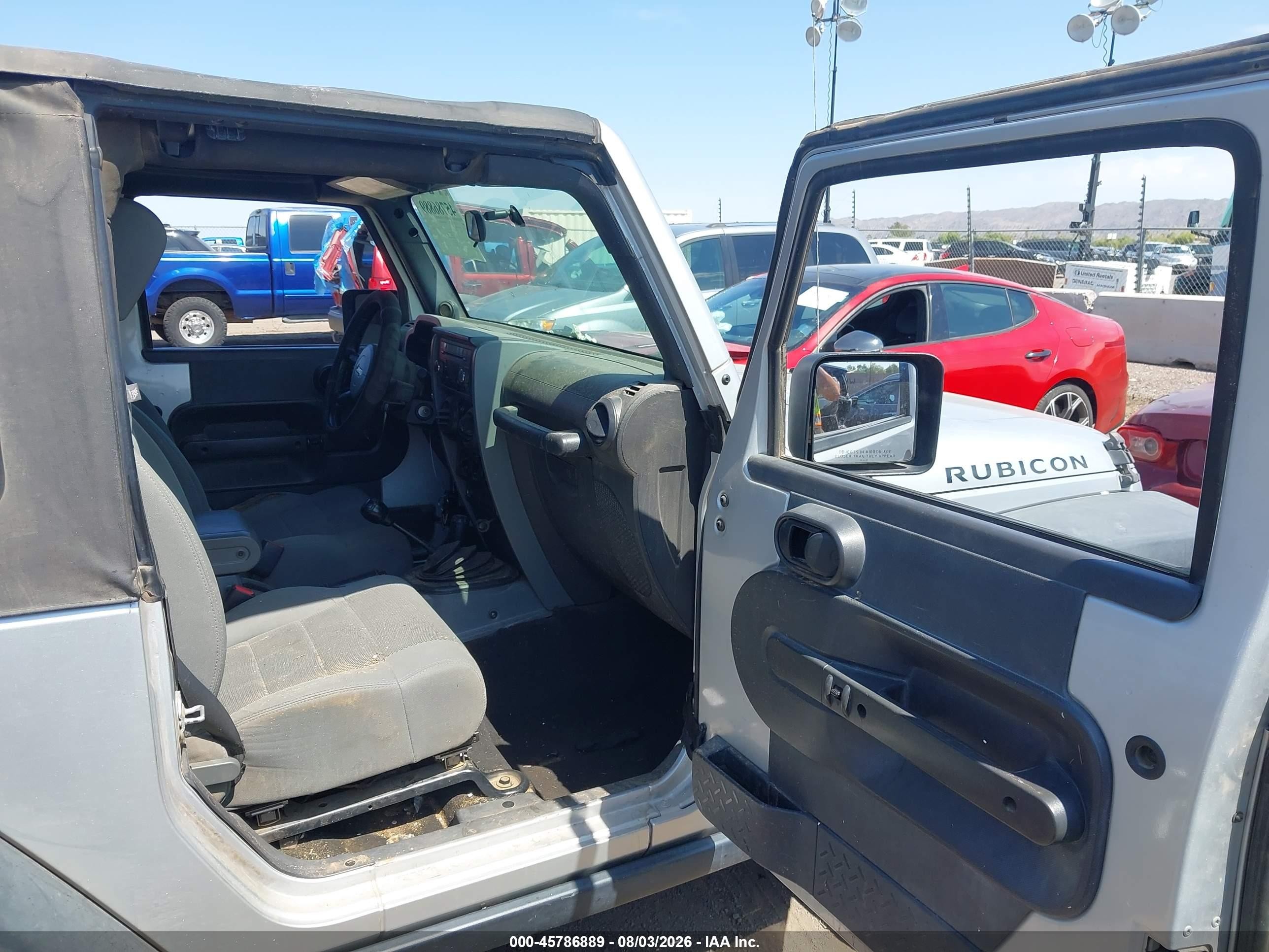 2007 Jeep Wrangler Rubicon Silver vin: 1J4GA64127L199847