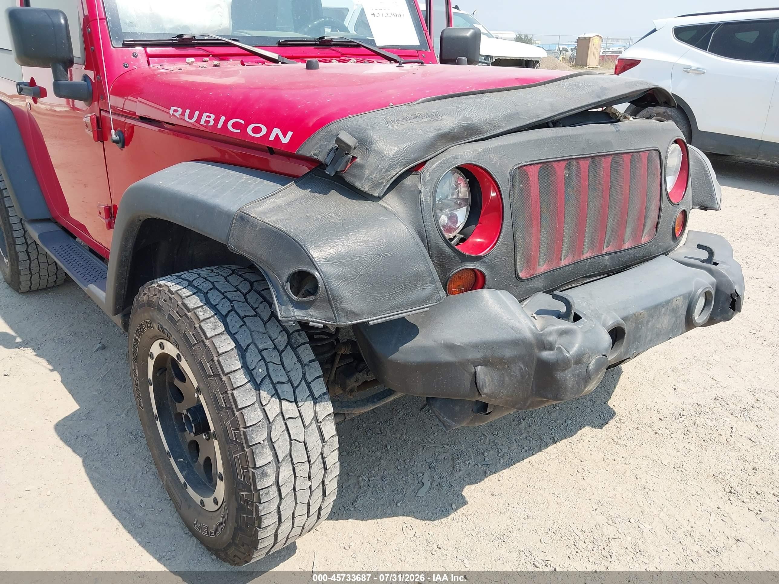 2008 Jeep Wrangler Rubicon Red vin: 1J4GA64128L621245